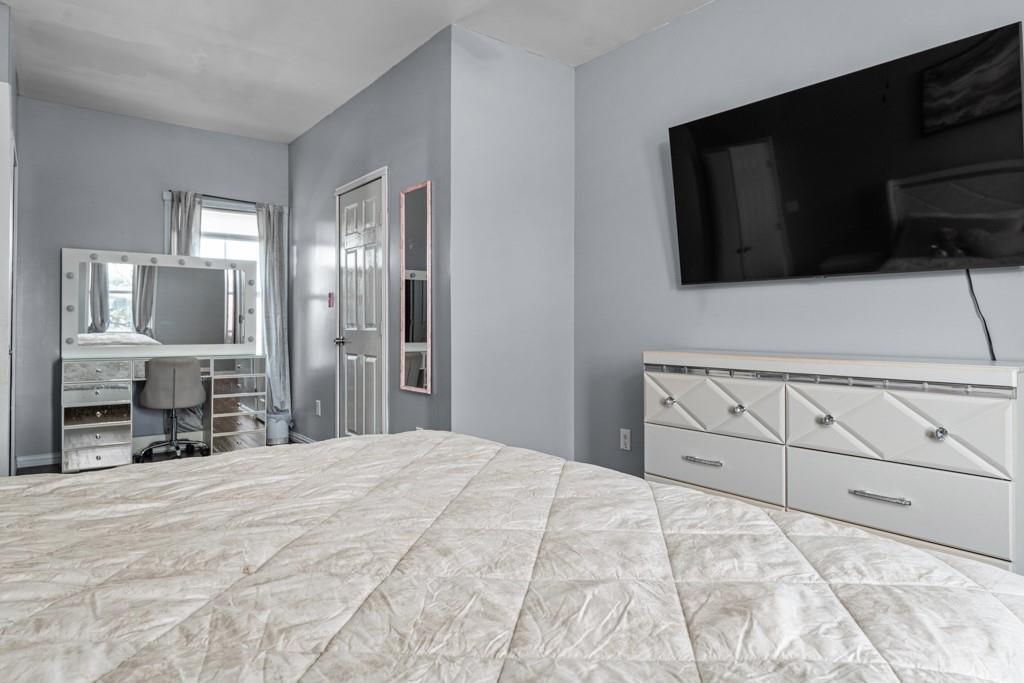 1206 Walter Hoffman Rd, Cedar Creek, TX 78612