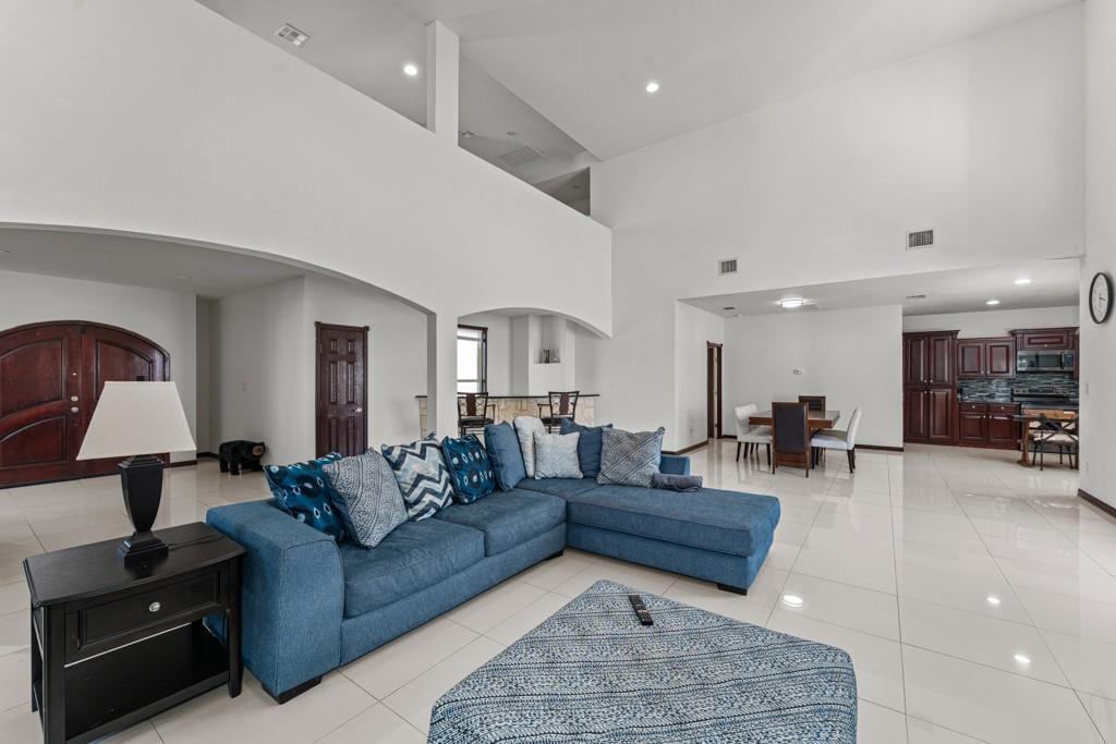 1206 Walter Hoffman Rd, Cedar Creek, TX 78612