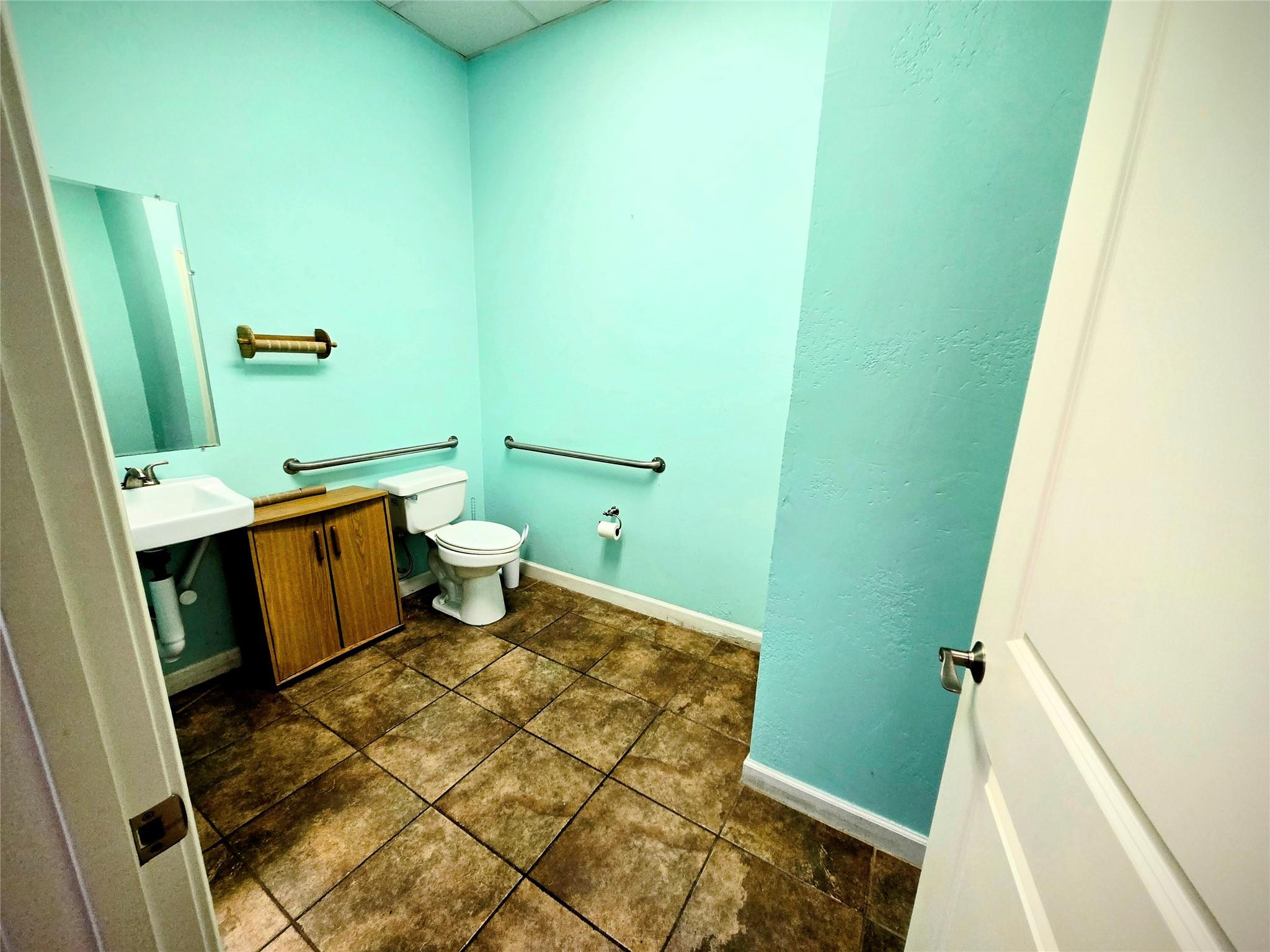 1614 N Us Highway 281 Highway # 102, Marble Falls, TX 78654