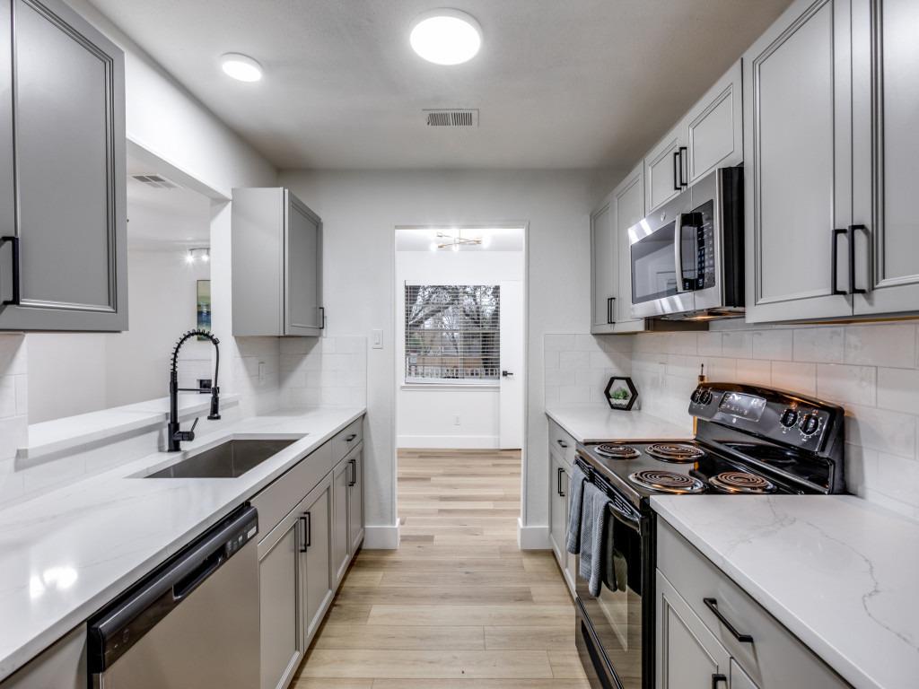 1845 River Crossing Cir # A, Austin, TX 78741