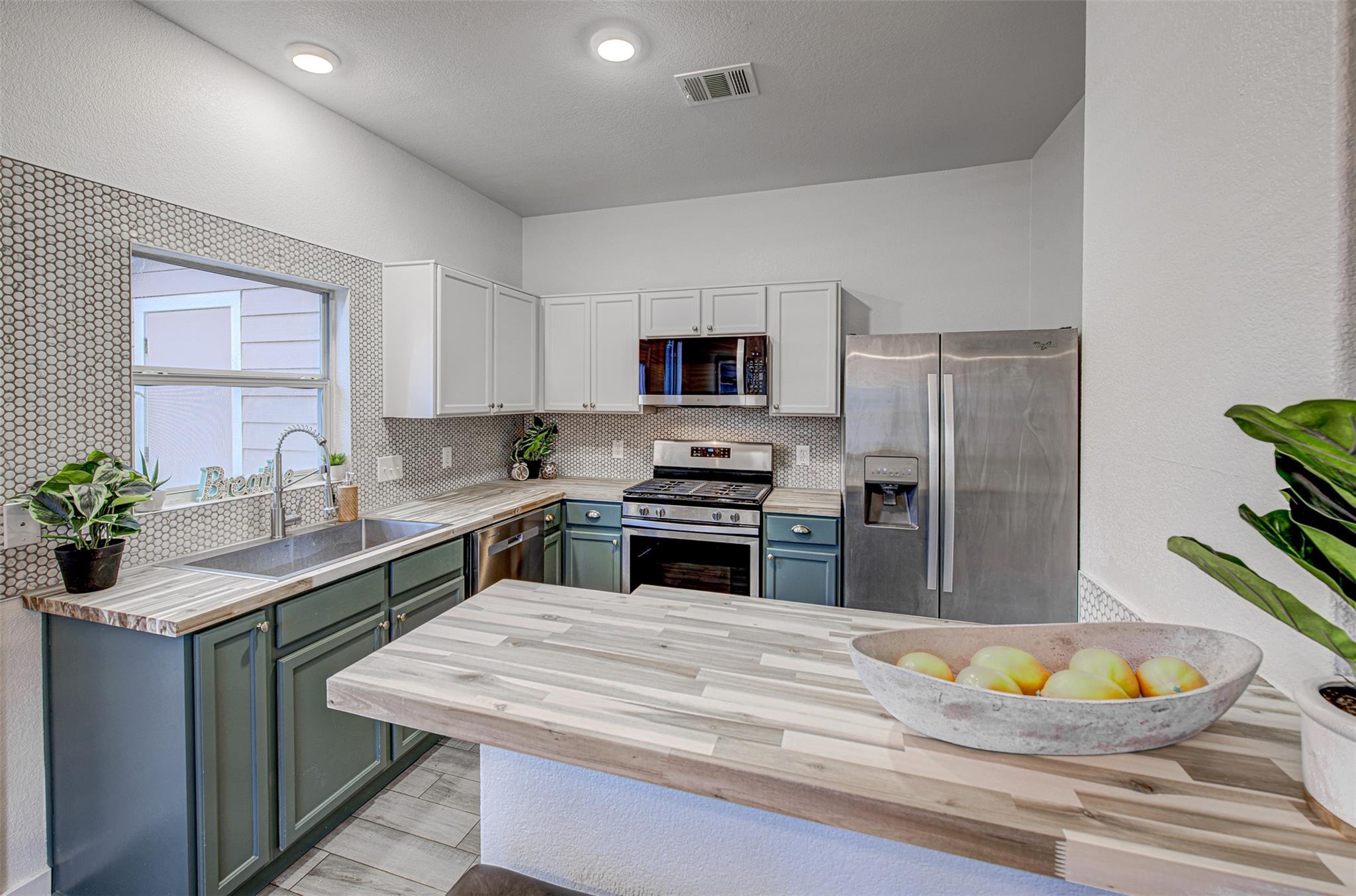 6249 Negley # B, Kyle, TX 78640