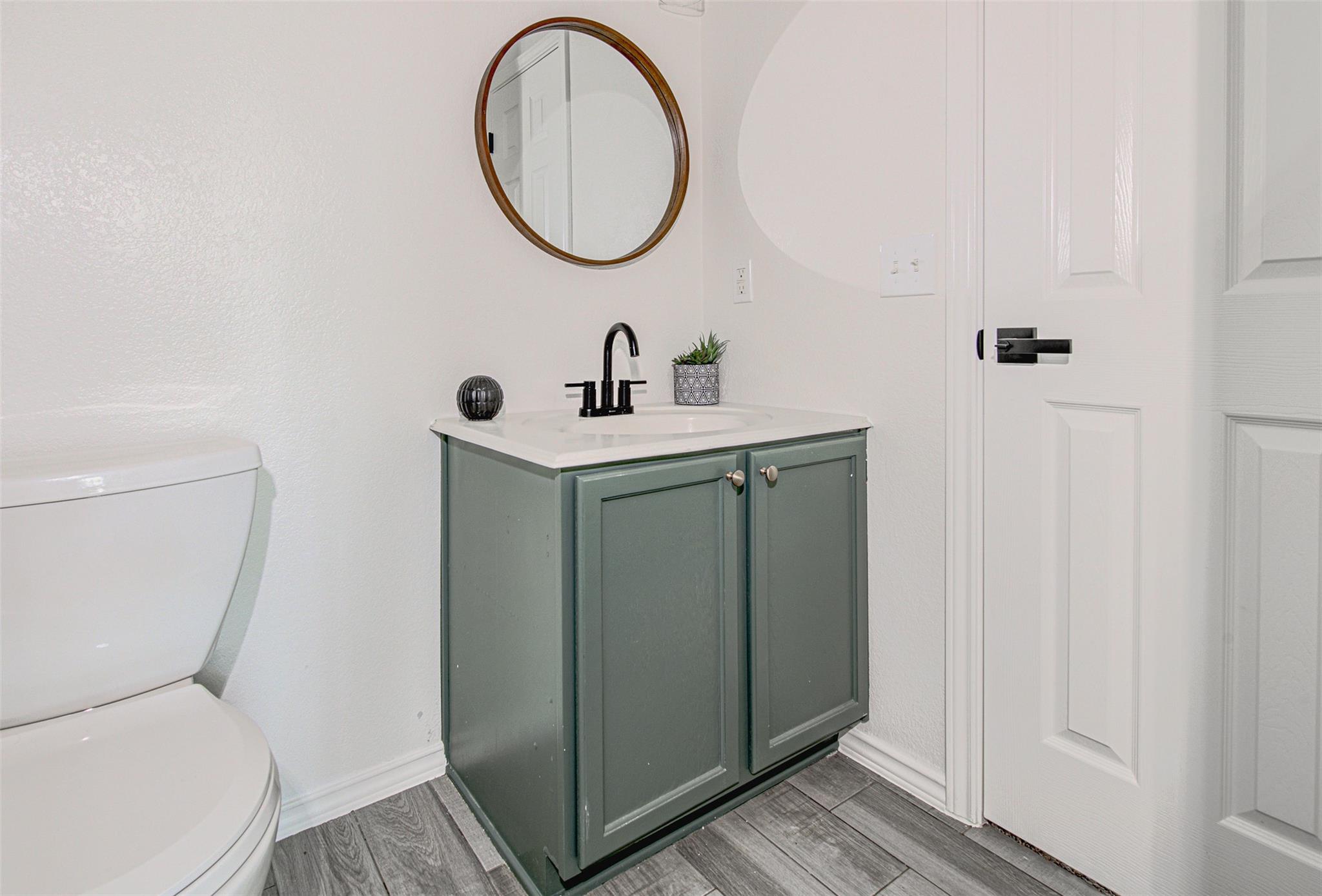 6249 Negley # B, Kyle, TX 78640