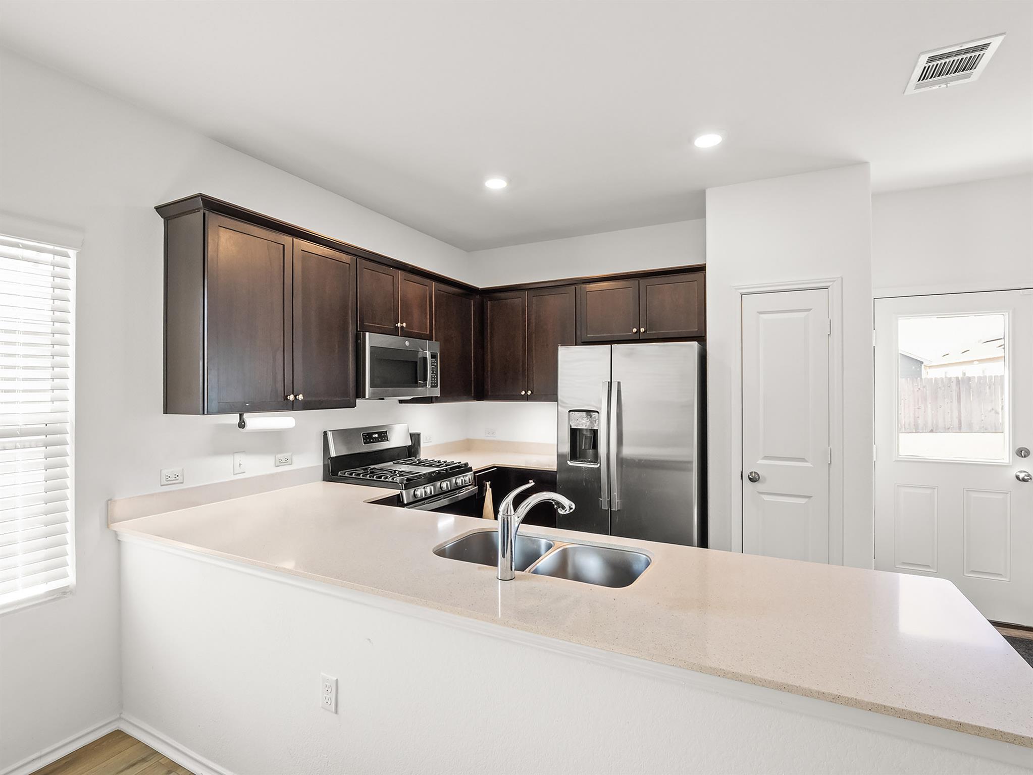 2729 Louris Ln, Pflugerville, TX 78660