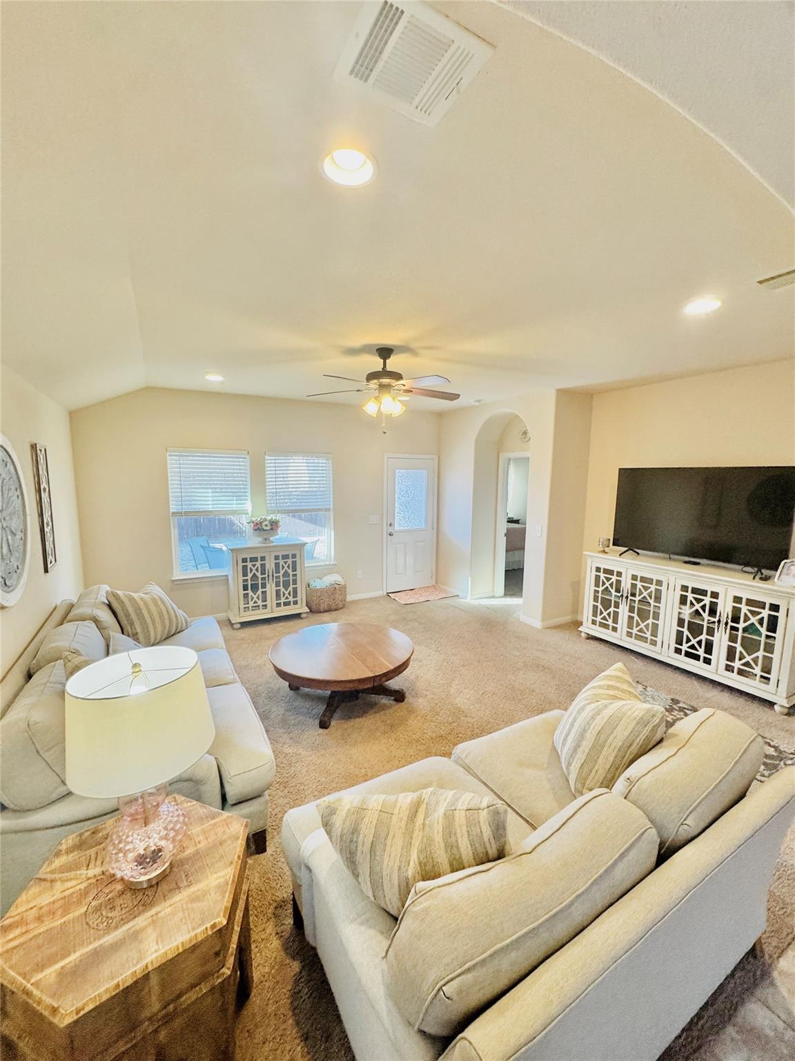 413 Gettysburg Loop, Elgin, TX 78621