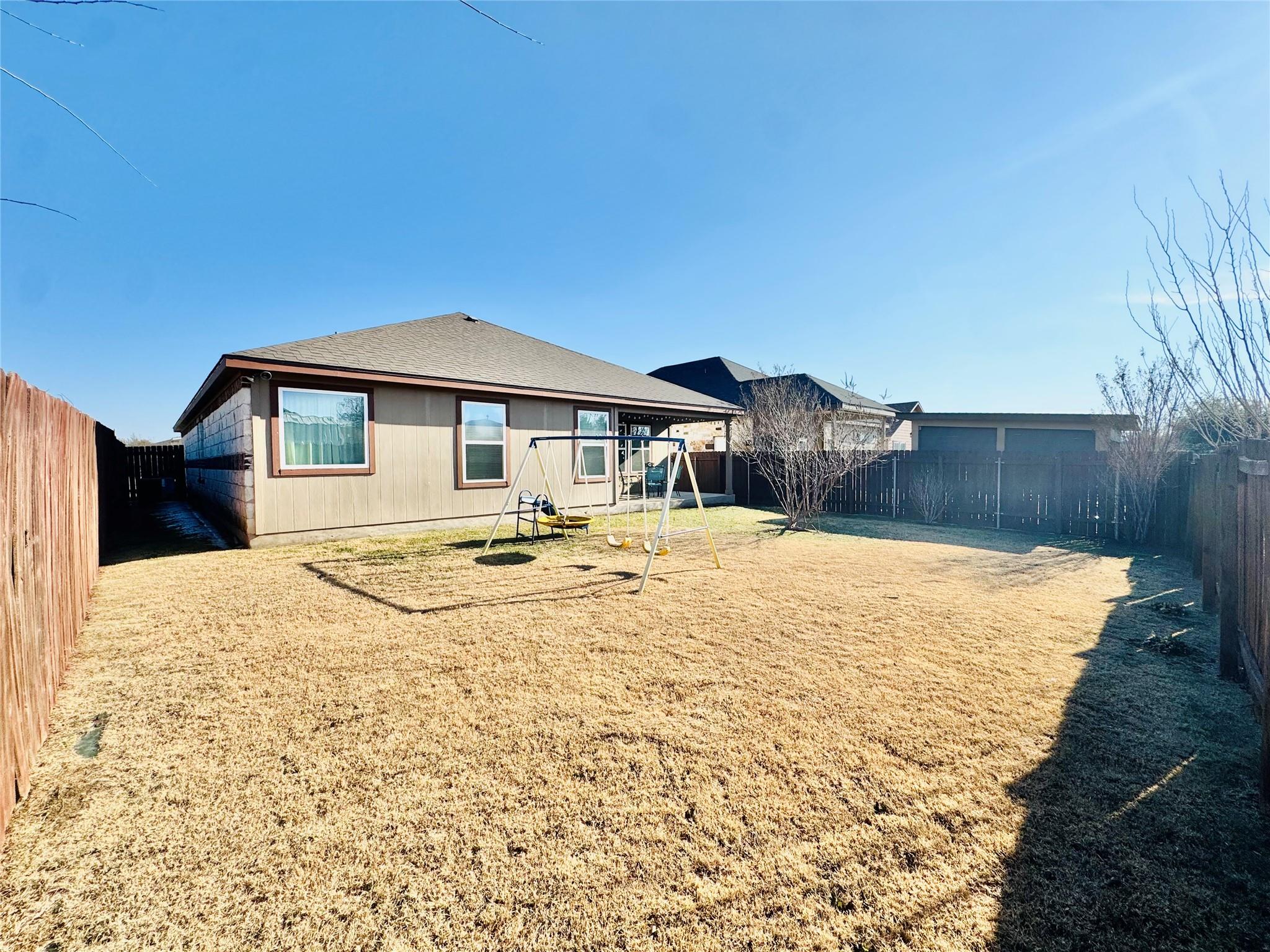 413 Gettysburg Loop, Elgin, TX 78621