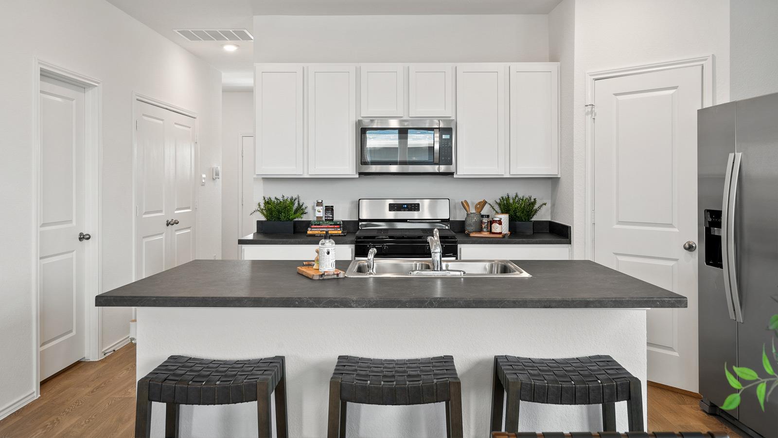 300 PUERTO PLATA Ave, Bastrop, TX 78602