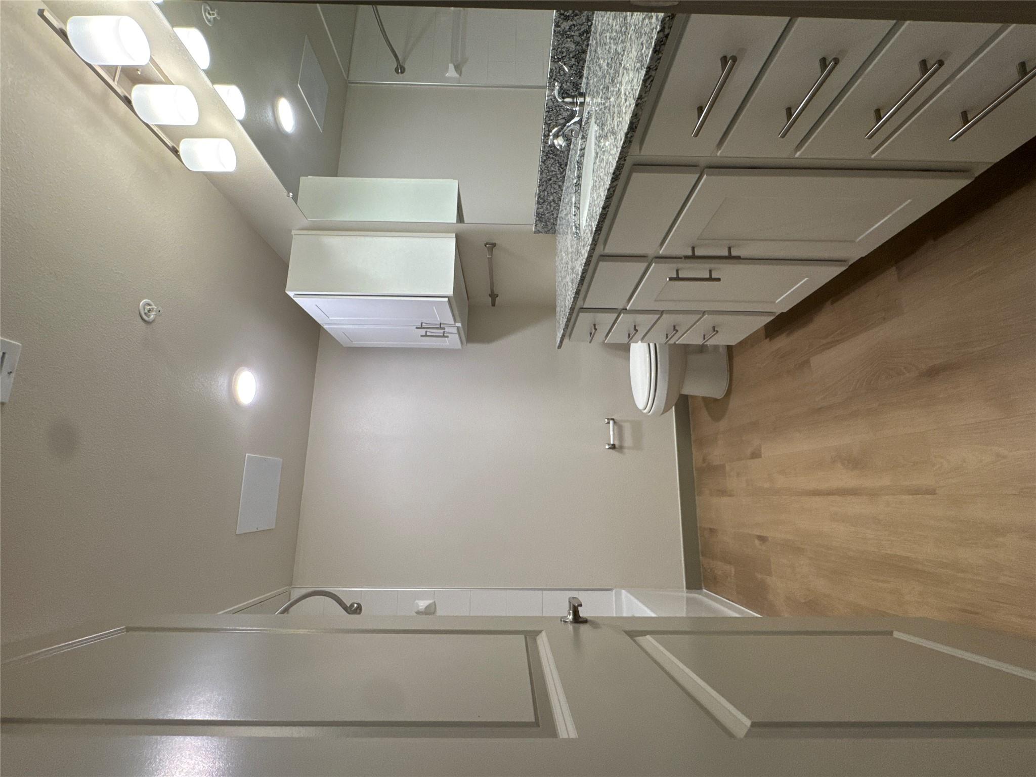 691 Union Chapel Rd # C1, Cedar Creek, TX 78612