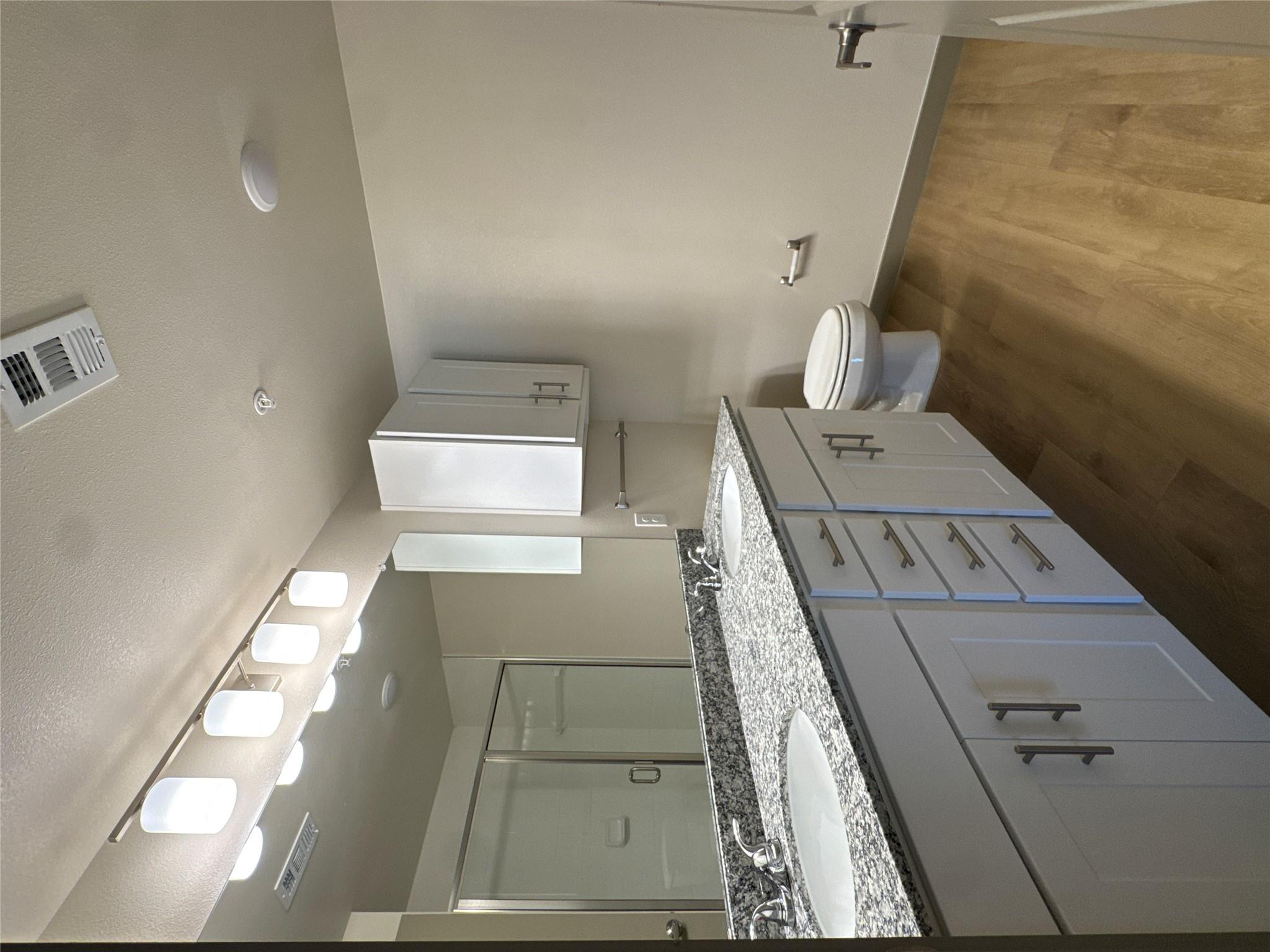 691 Union Chapel Rd # C1, Cedar Creek, TX 78612