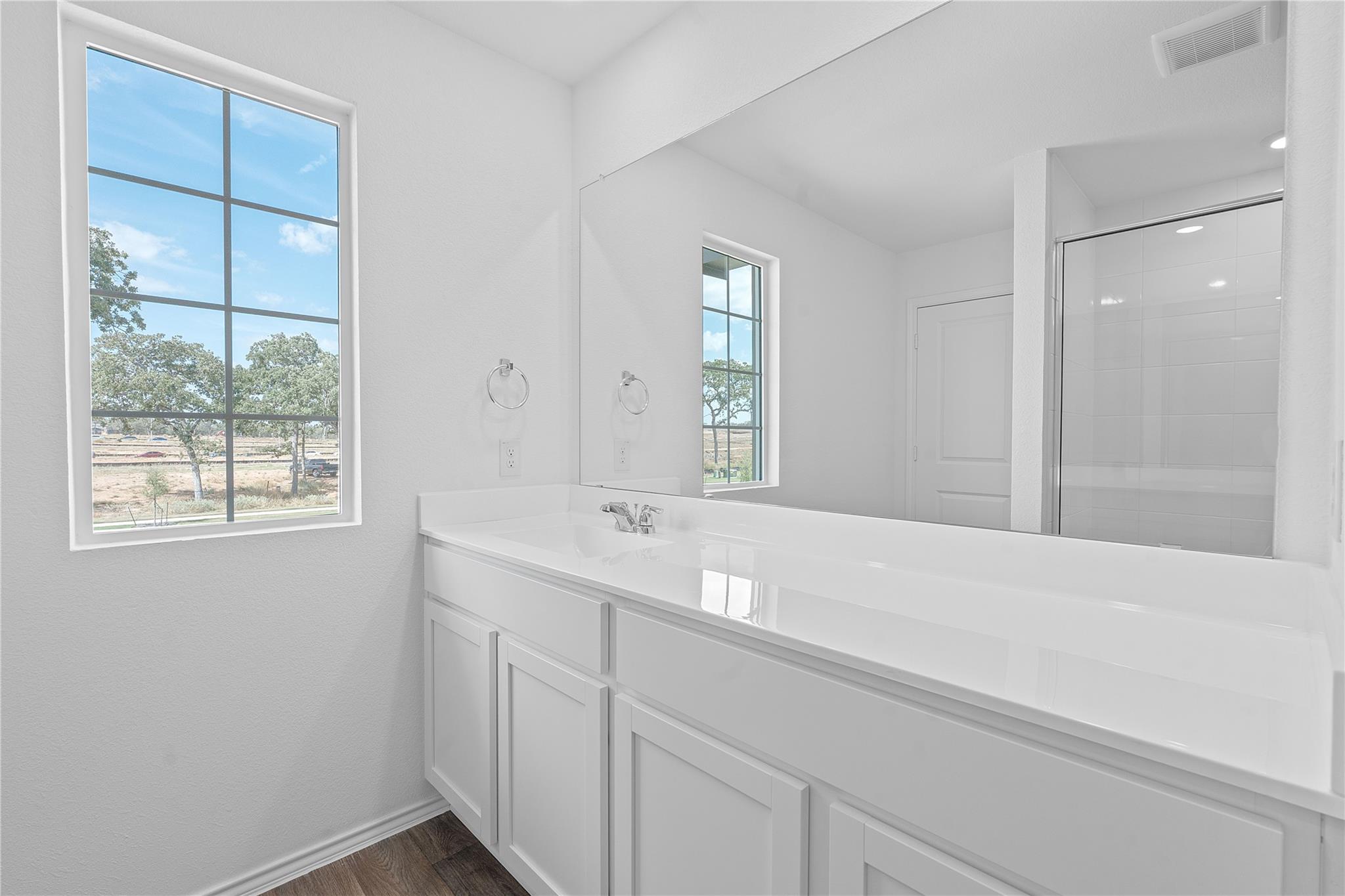 210 CONSTANZA Trl, Bastrop, TX 78602