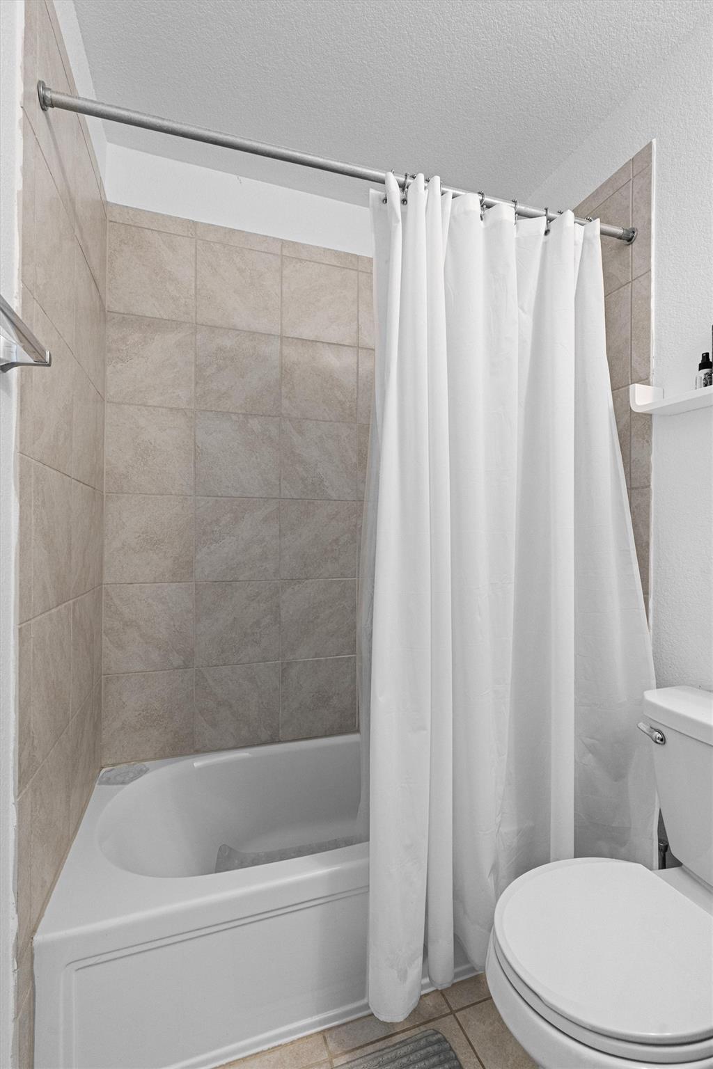 327 Andesite Trl, Buda, TX 78610