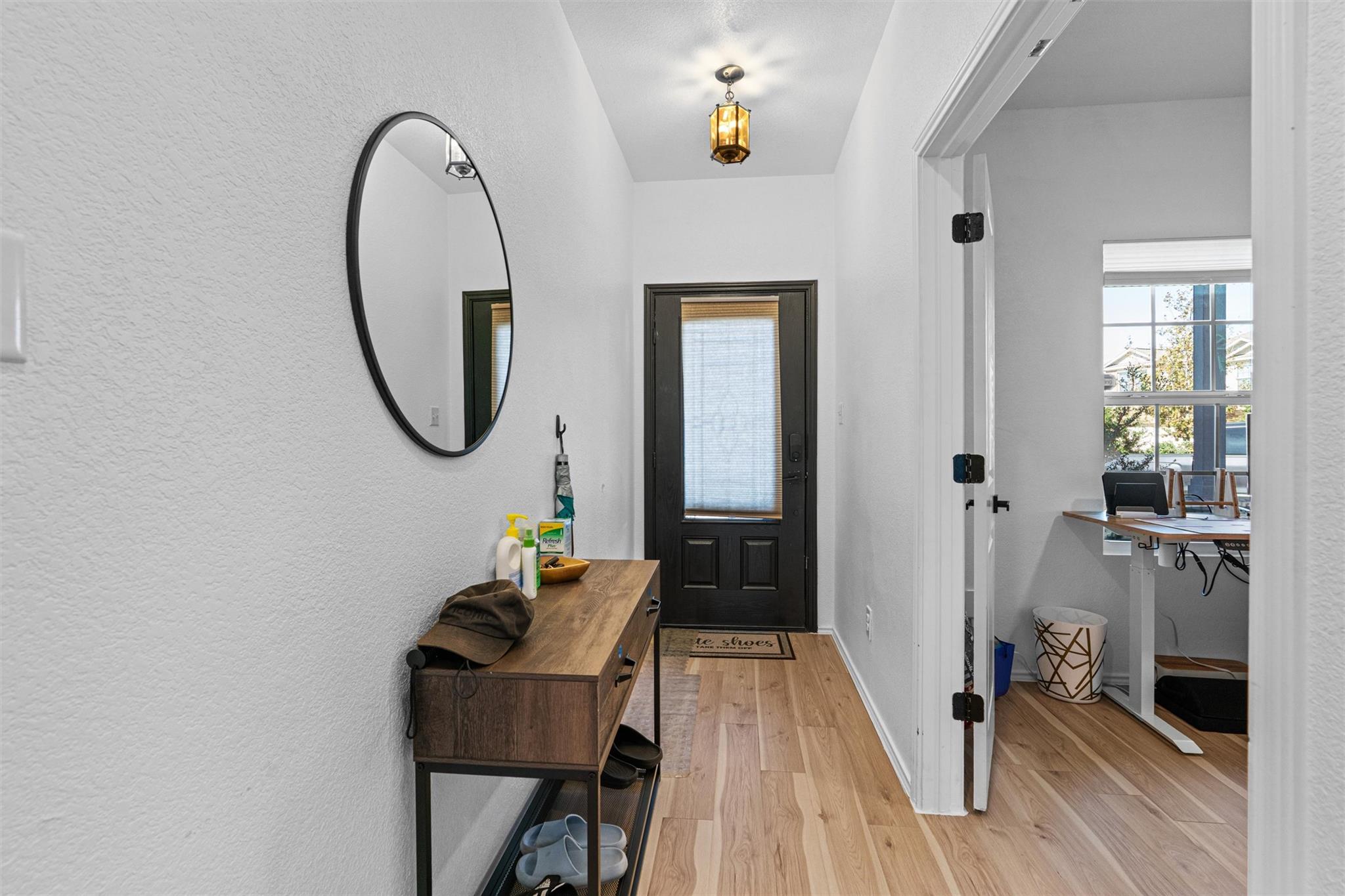 327 Andesite Trl, Buda, TX 78610