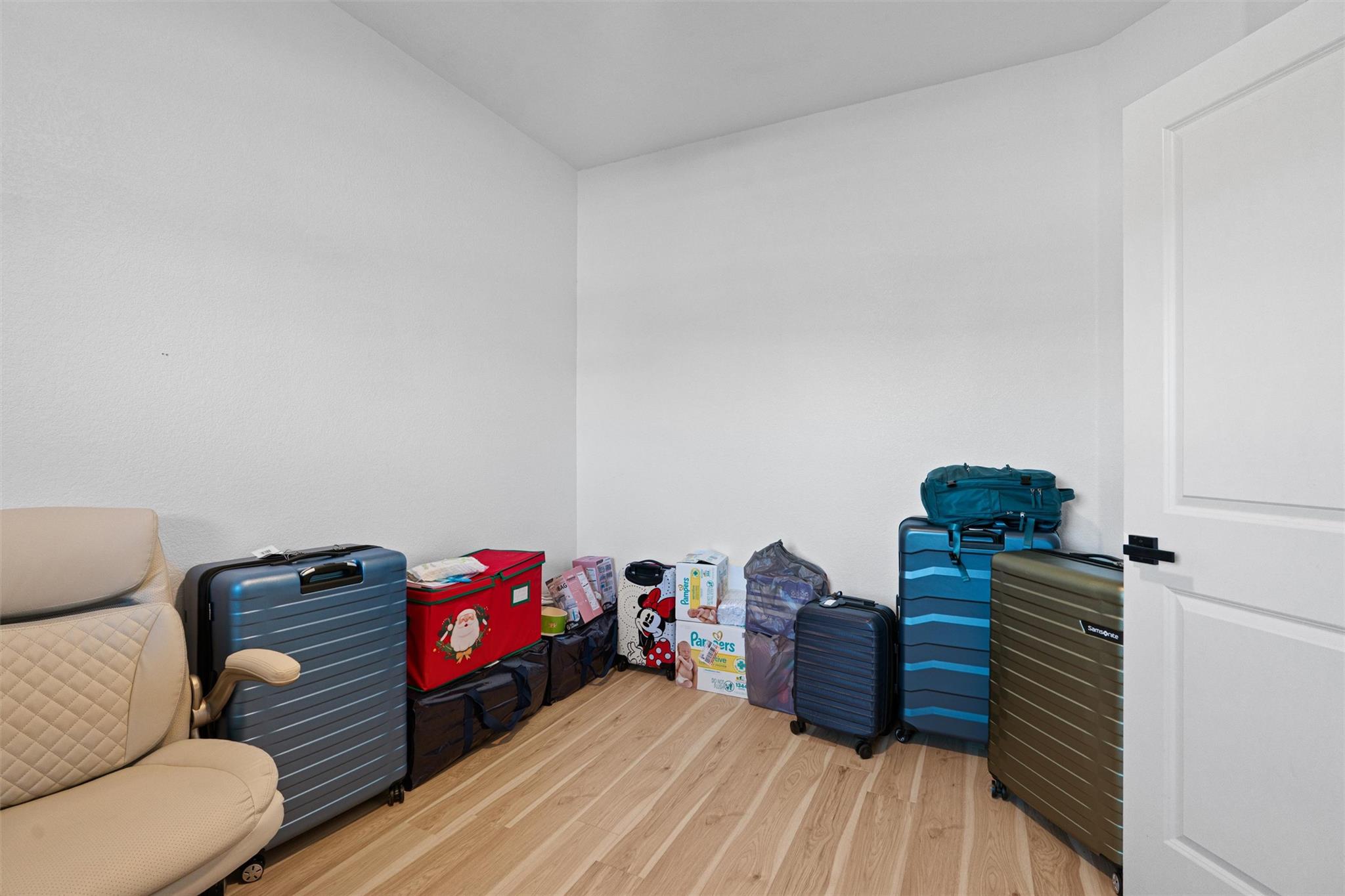 327 Andesite Trl, Buda, TX 78610