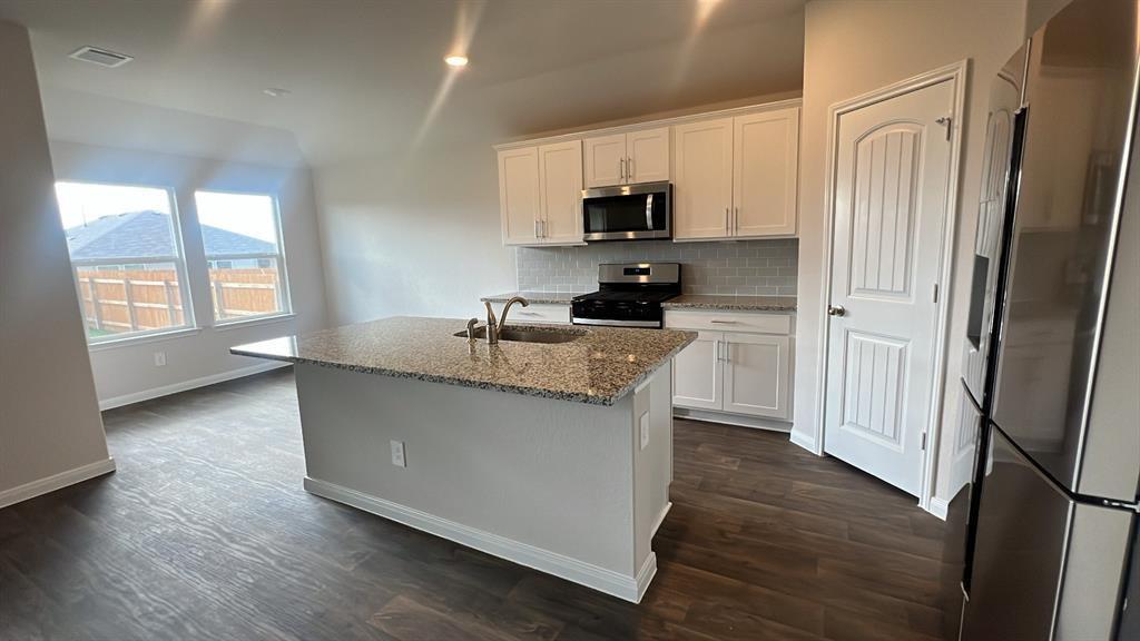 218 Bethpage Dr, San Marcos, TX 78666