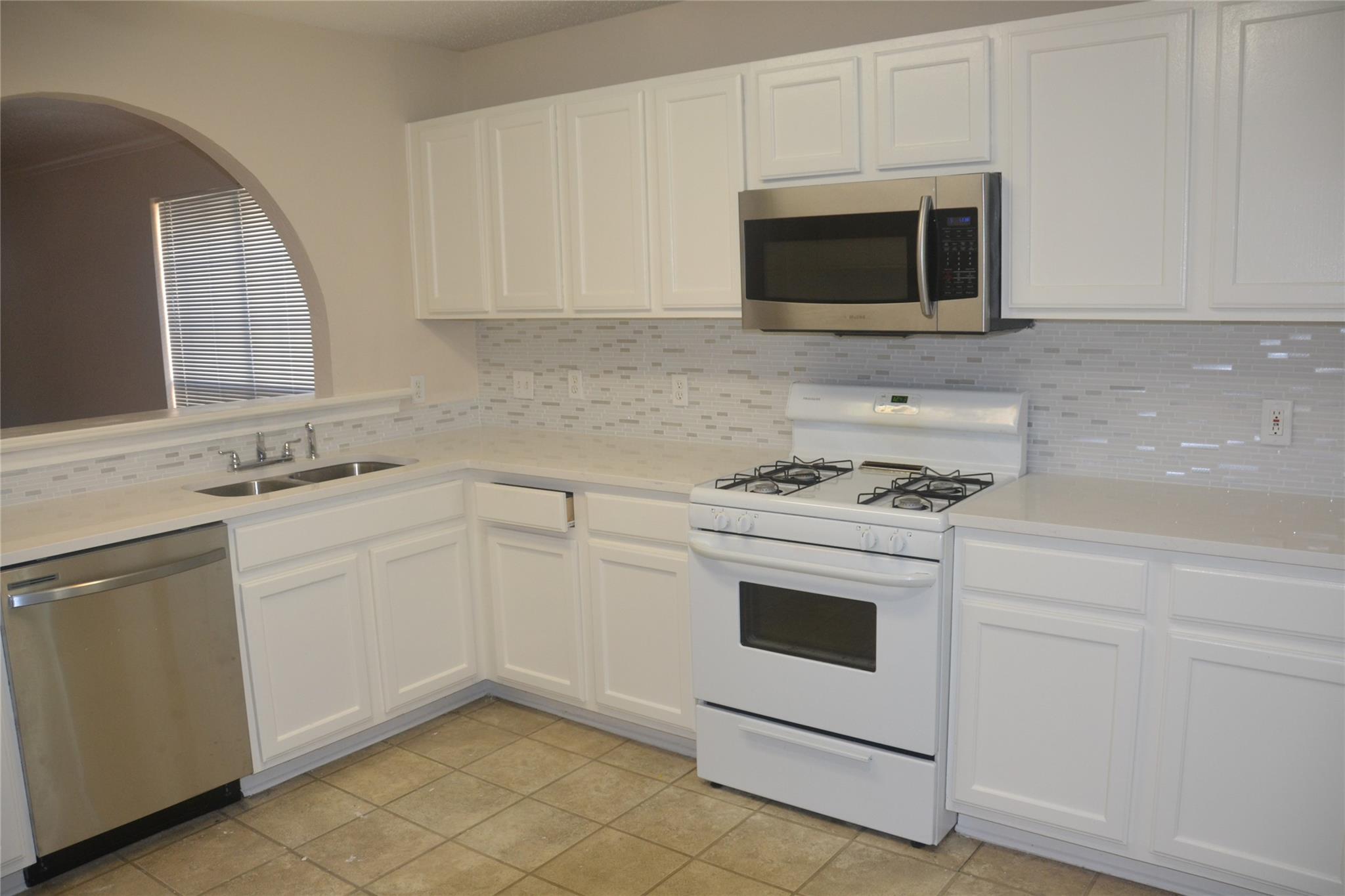 1717 Jerusalem Dr, Round Rock, TX 78664