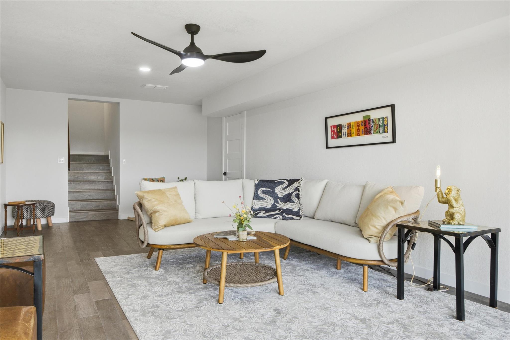 5203 Cueva Dr, Austin, TX 78738