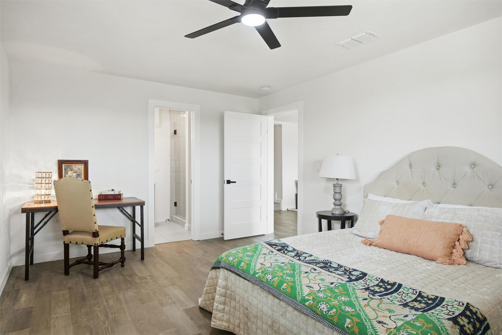 5203 Cueva Dr, Austin, TX 78738