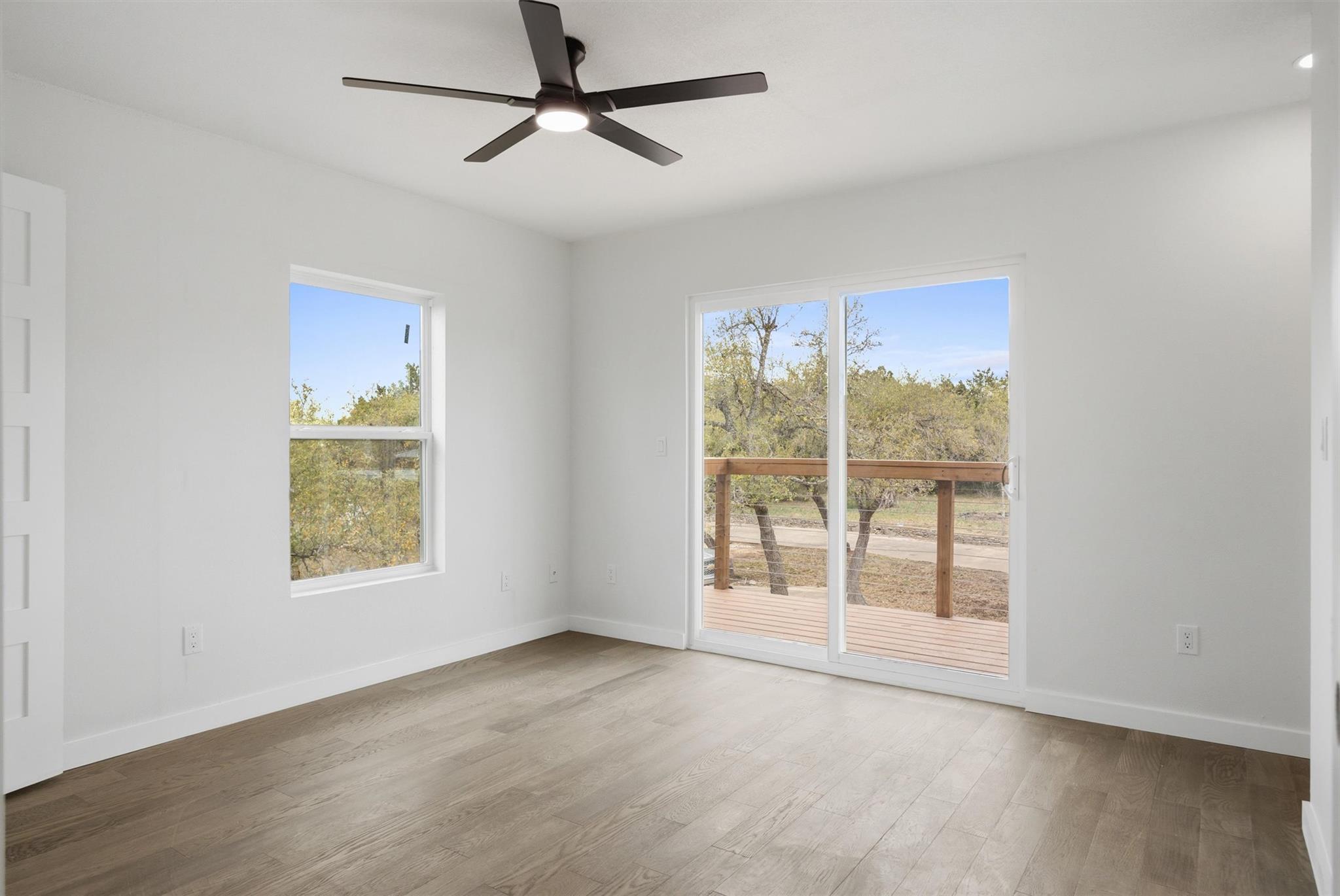 5203 Cueva Dr, Austin, TX 78738