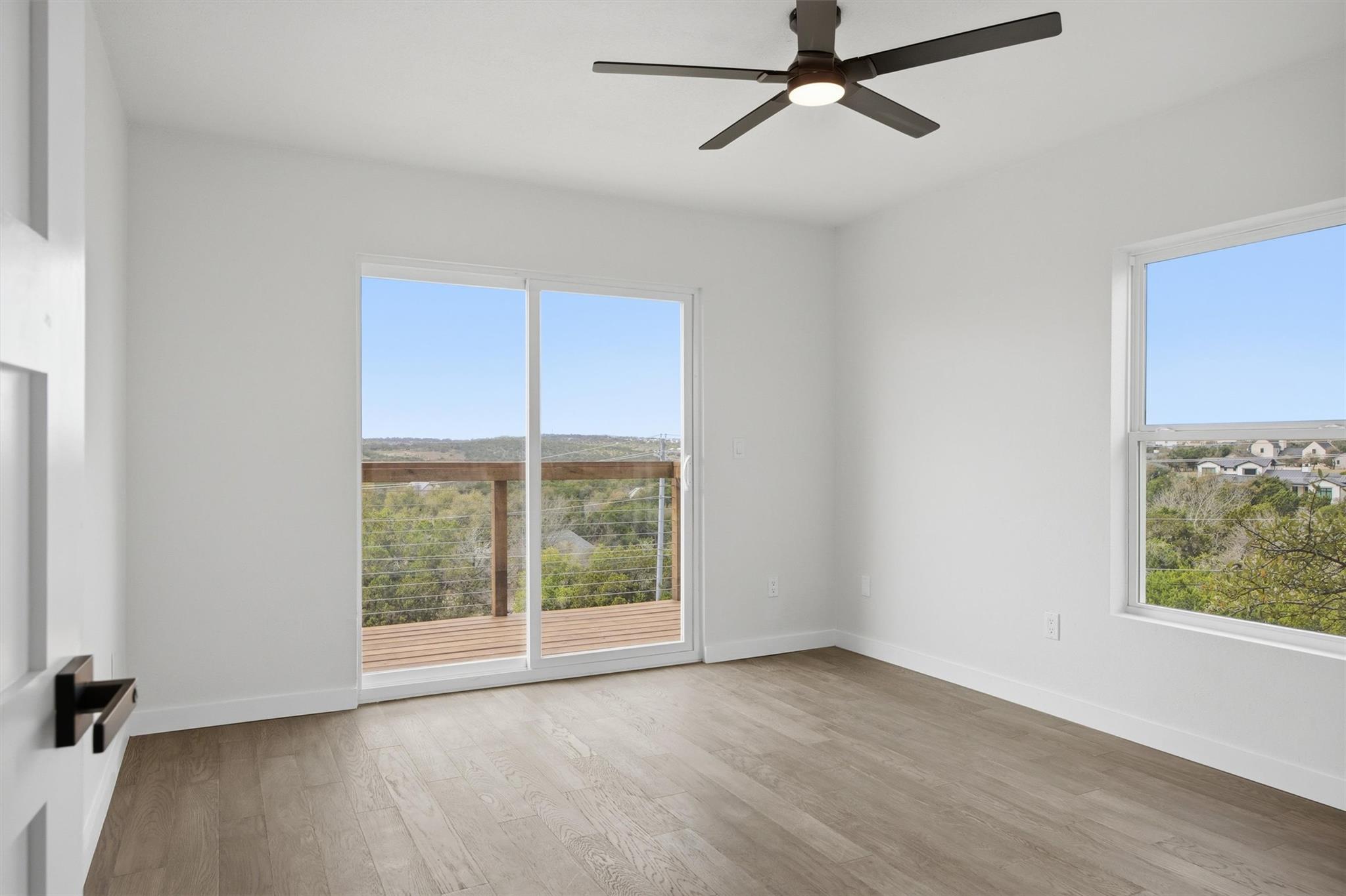 5203 Cueva Dr, Austin, TX 78738