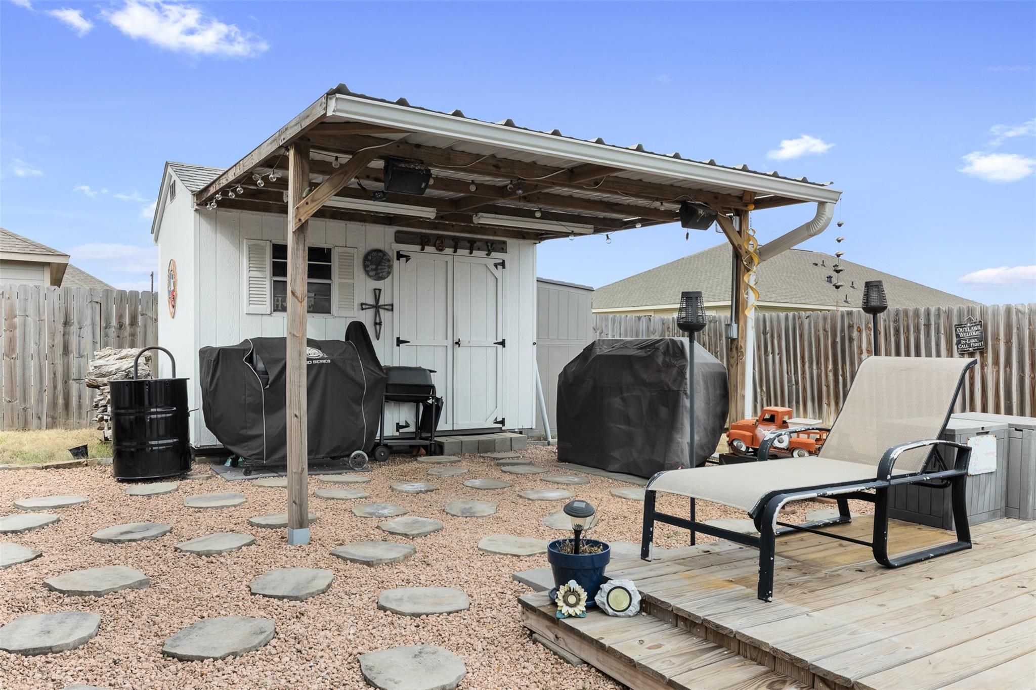 149 Windmill Rd, Somerville, TX 77879