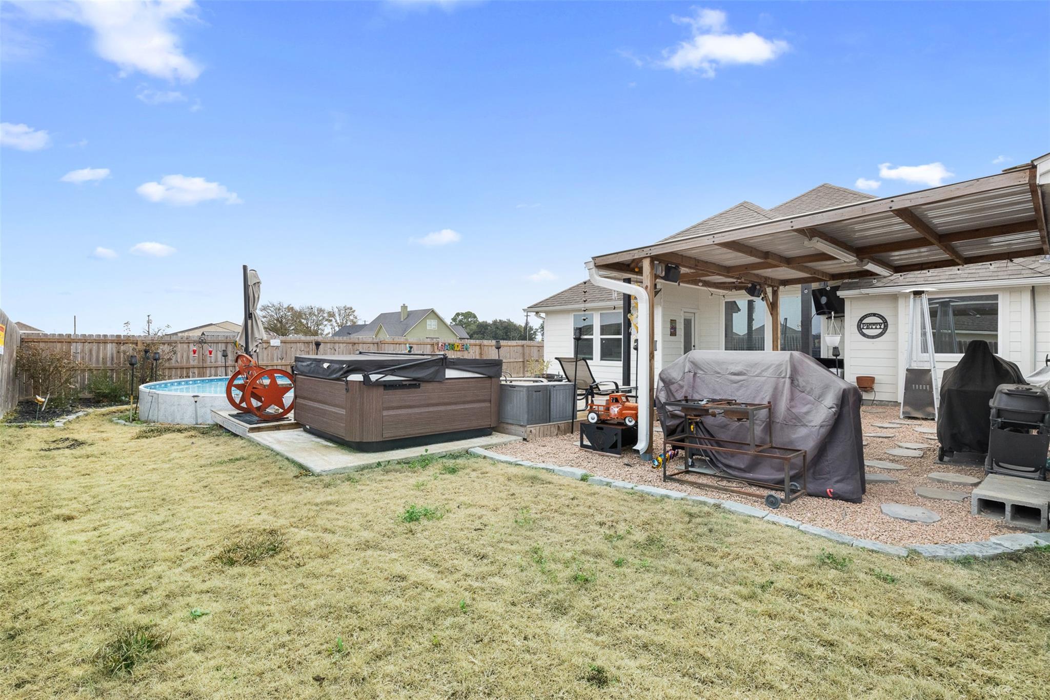 149 Windmill Rd, Somerville, TX 77879