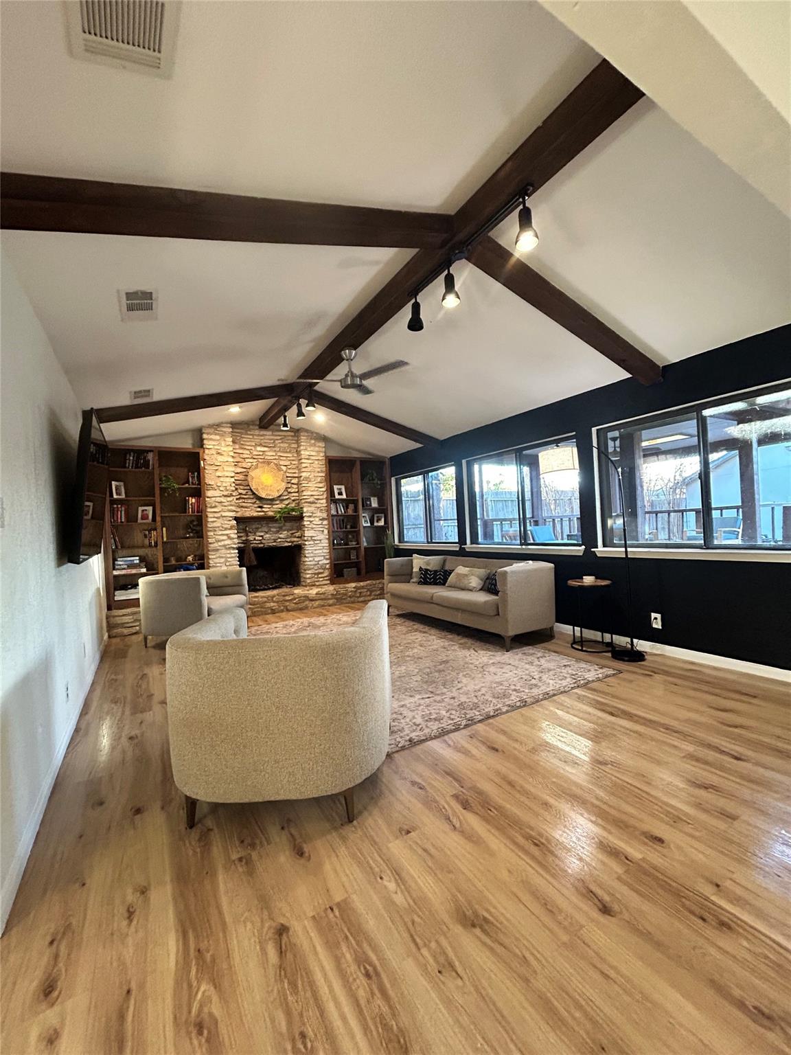 9507 Sherbrooke St, Austin, TX 78729