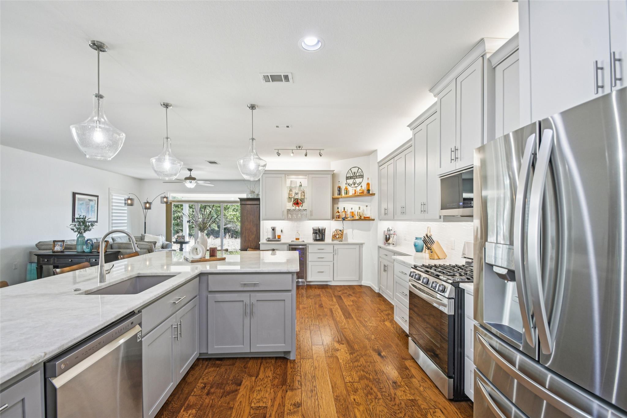 516 Sundance Ln, Georgetown, TX 78633