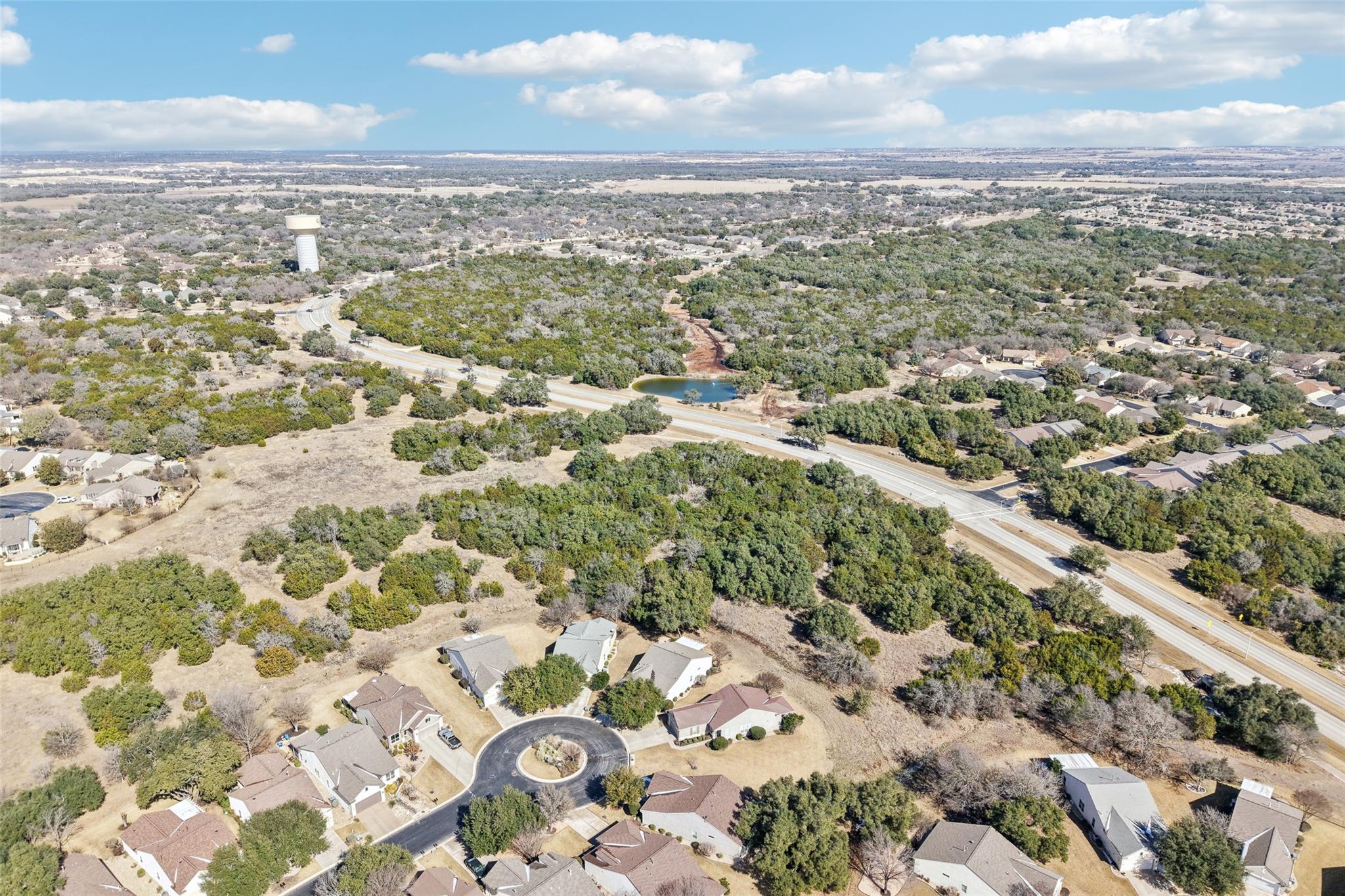 516 Sundance Ln, Georgetown, TX 78633