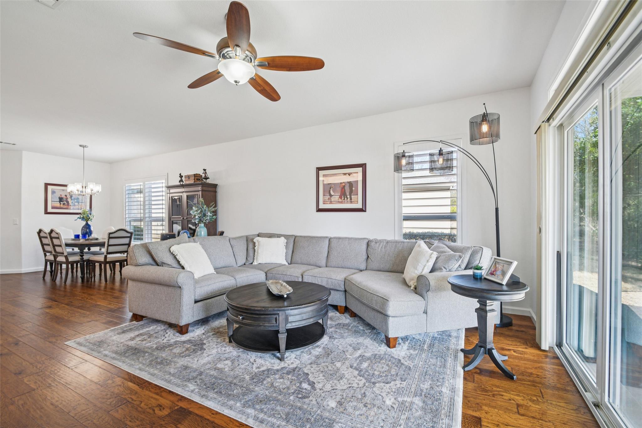 516 Sundance Ln, Georgetown, TX 78633