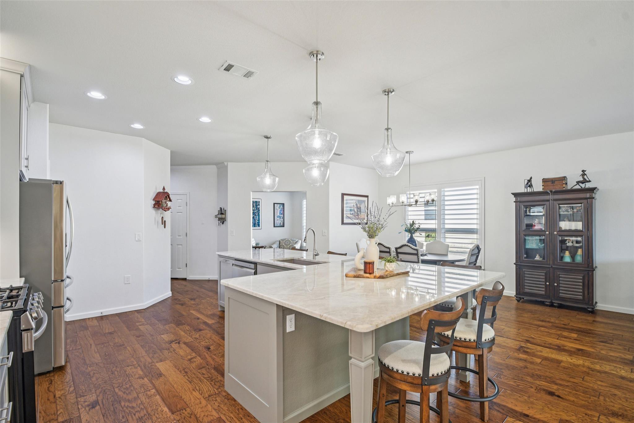 516 Sundance Ln, Georgetown, TX 78633