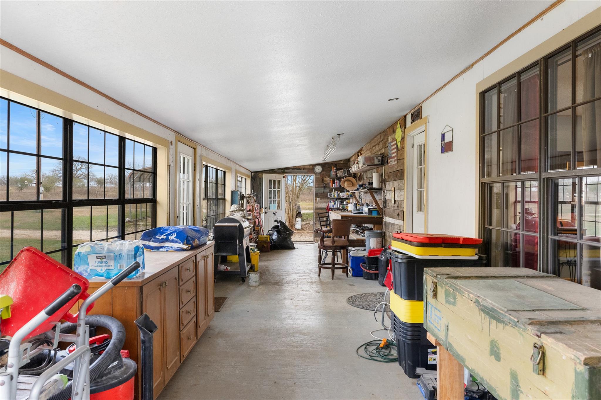 4025 County Road 284, Harwood, TX 78632