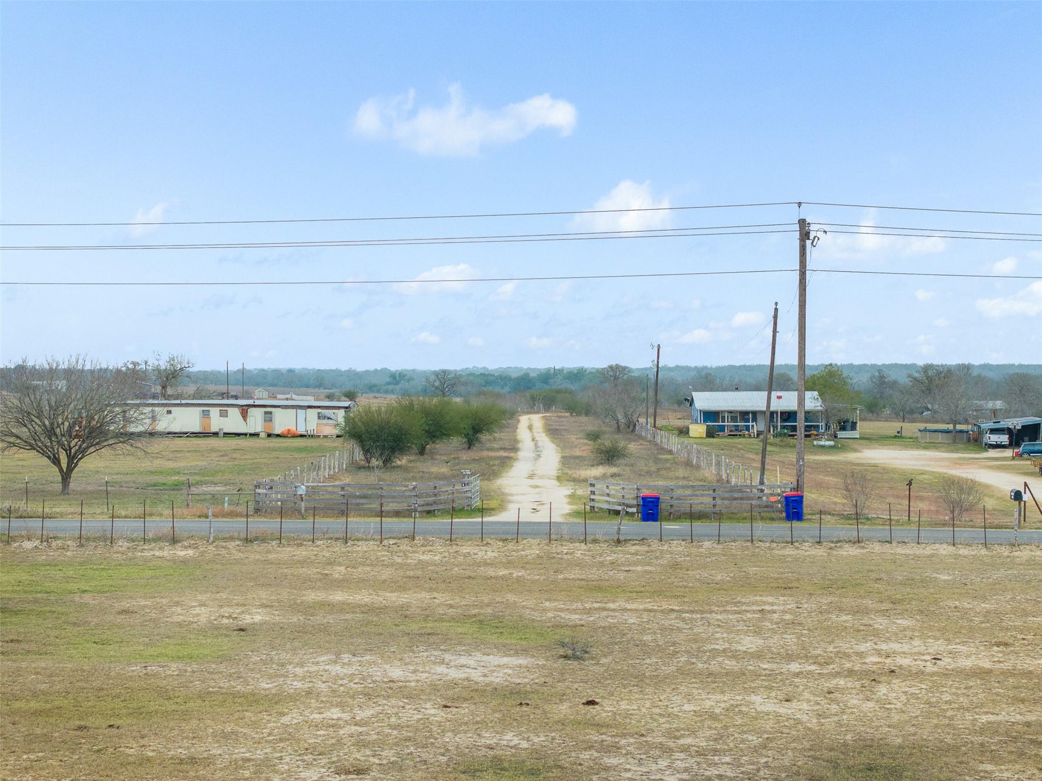 4025 County Road 284 # 46X, Harwood, TX 78632