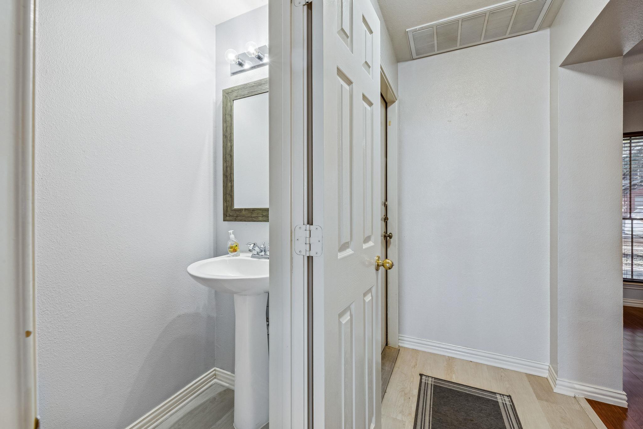 1608 MELIBEE Trl, Austin, TX 78748