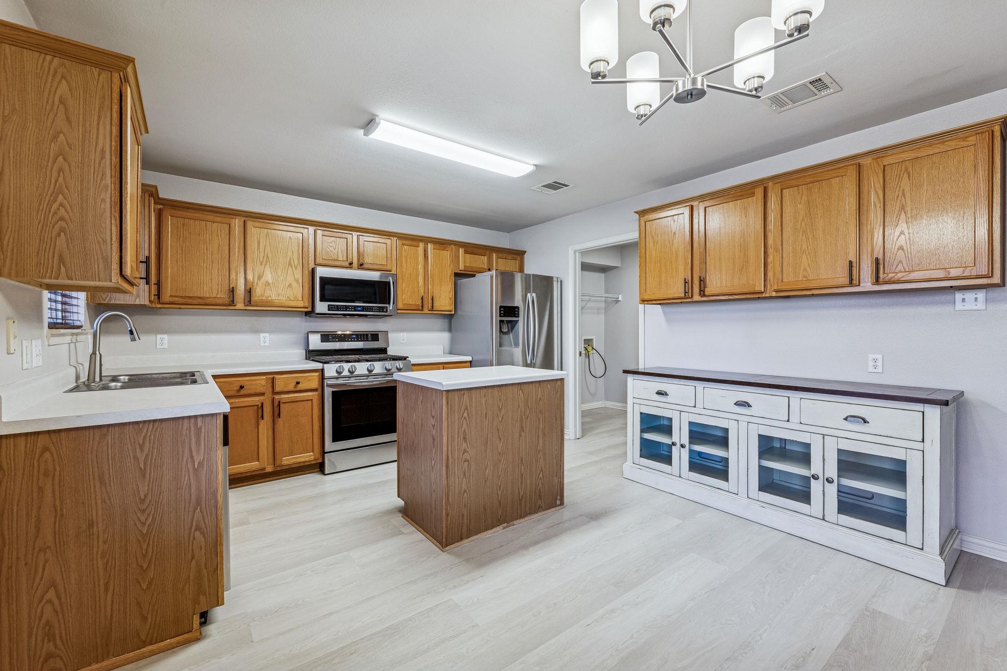 1608 MELIBEE Trl, Austin, TX 78748