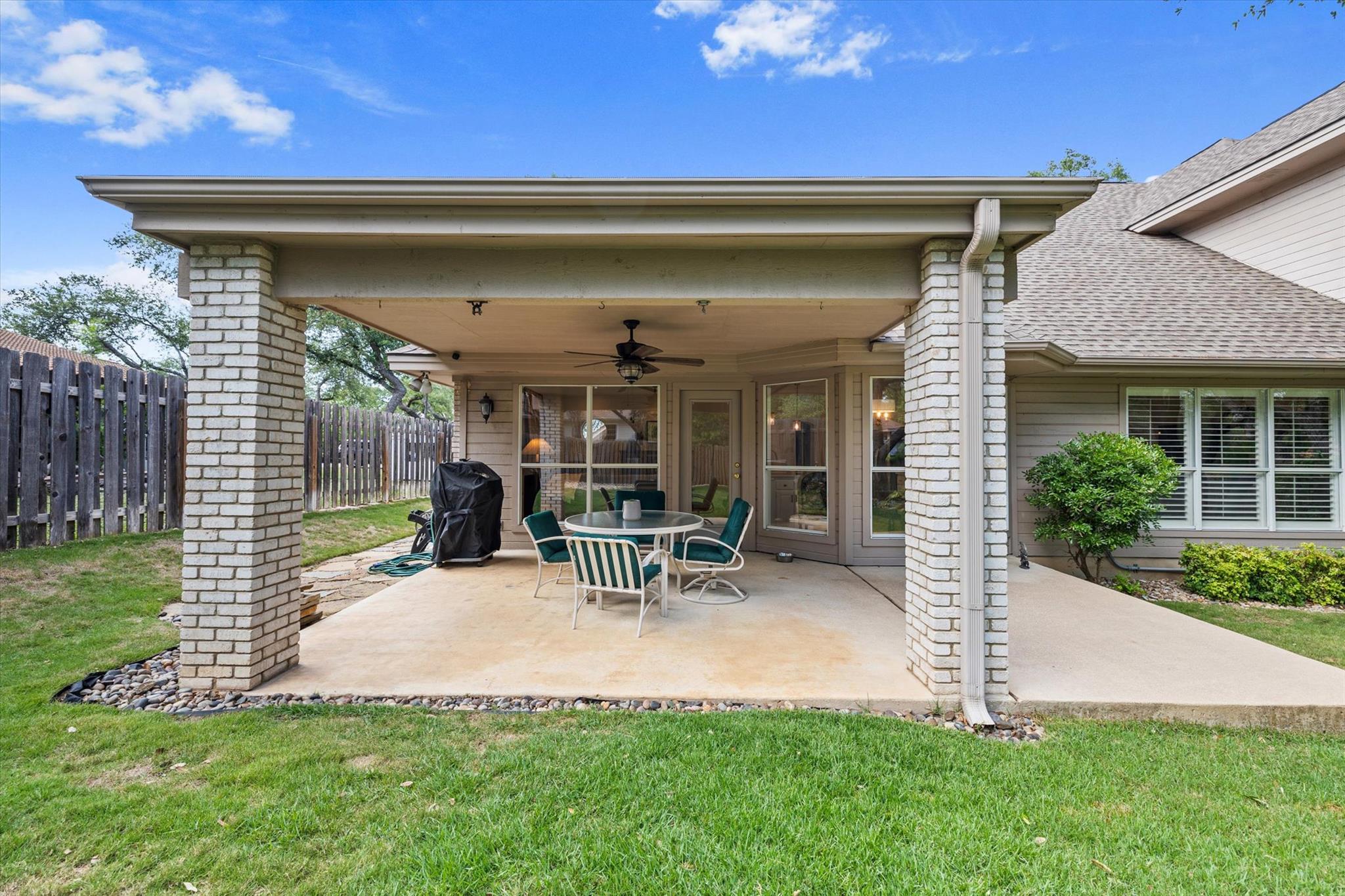 103 El Norte Ct, Lakeway, TX 78734