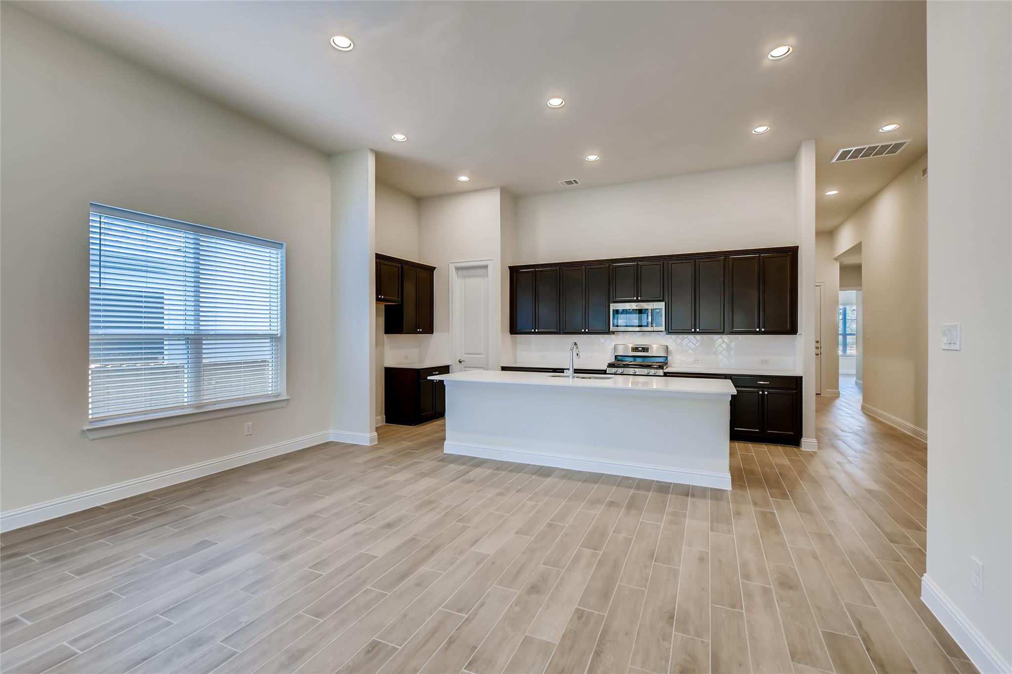 601 C-Bar Ranch Trl # 28, Cedar Park, TX 78613