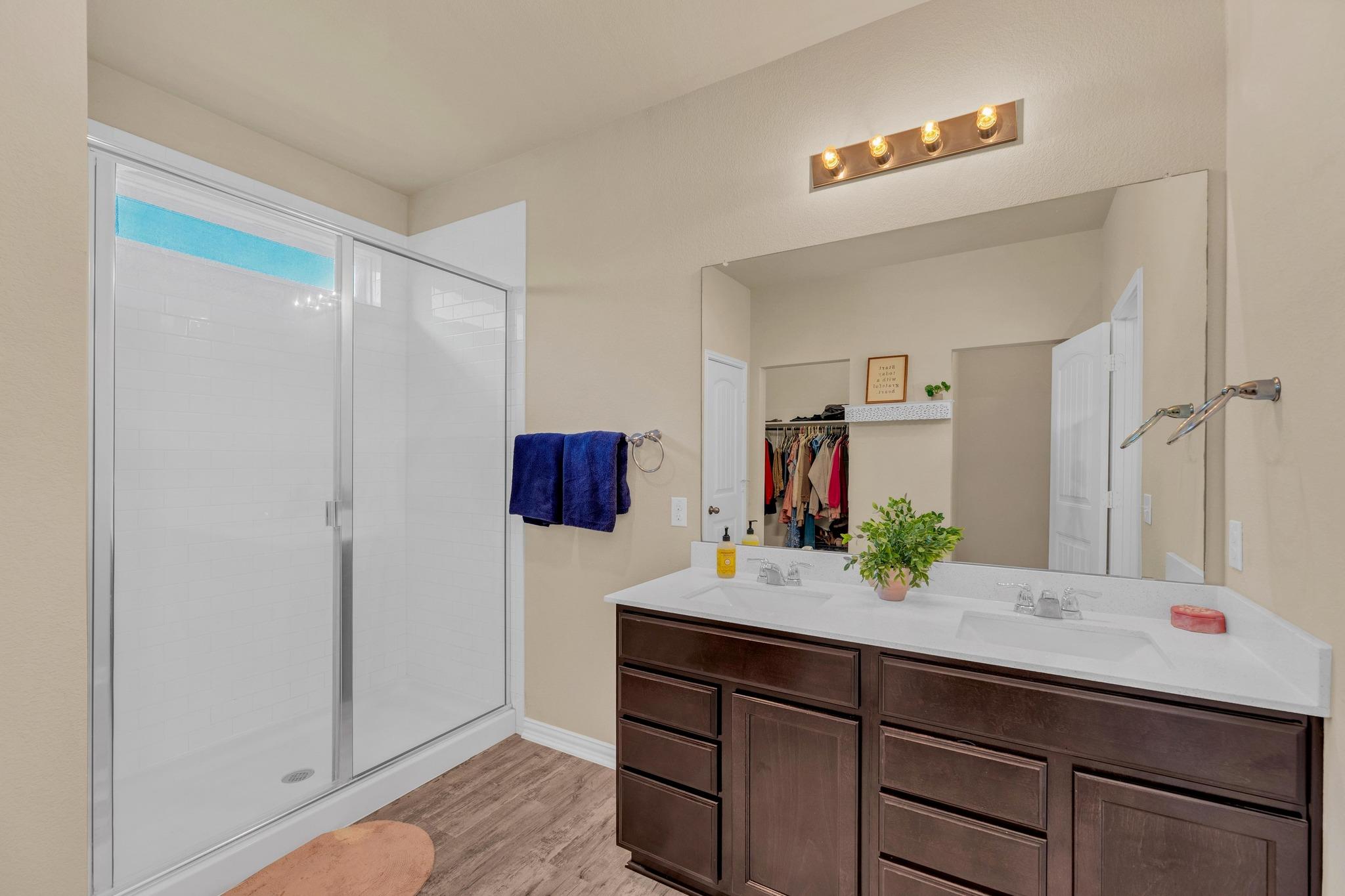 409 Red Matador Ln, Leander, TX 78641