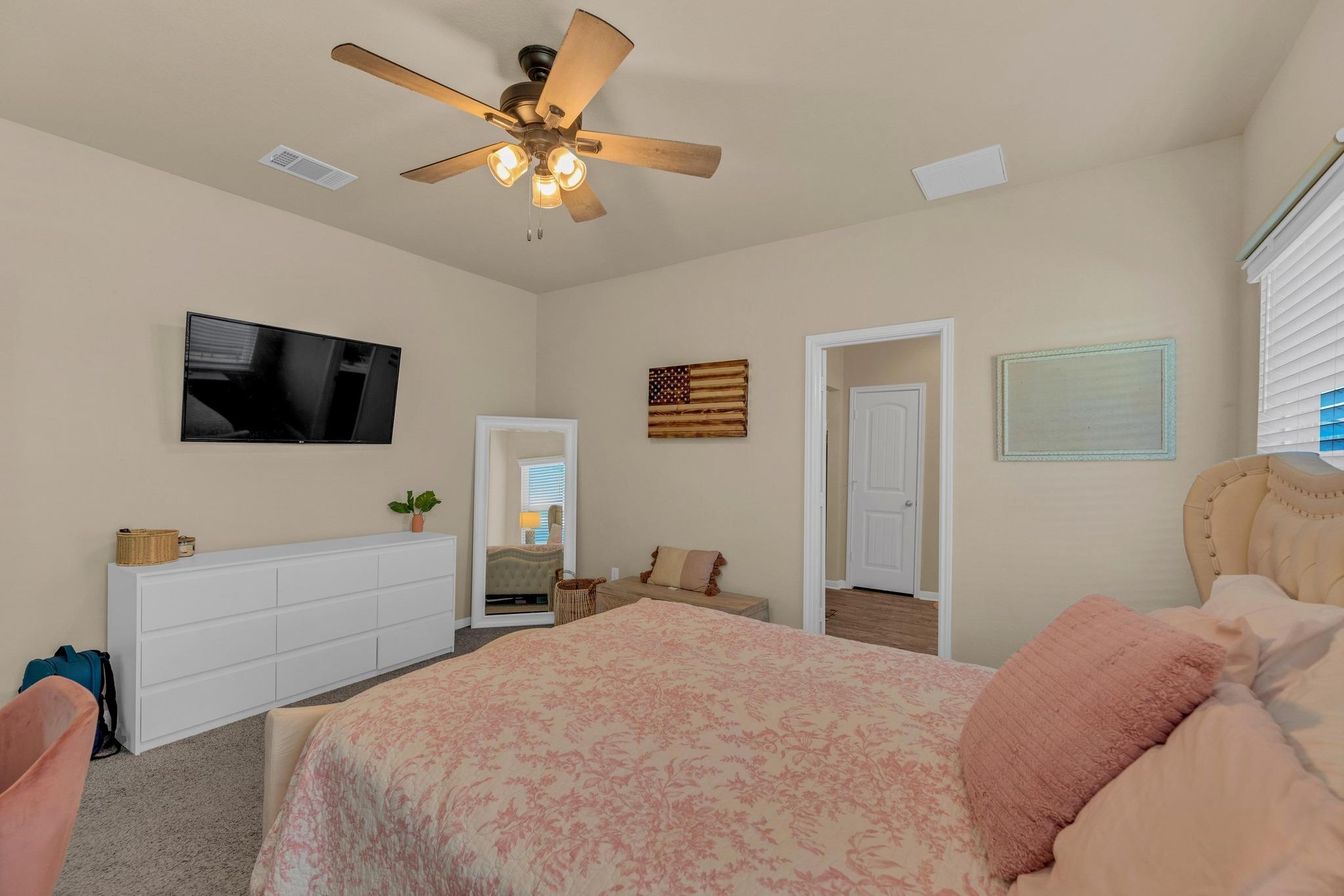 409 Red Matador Ln, Leander, TX 78641