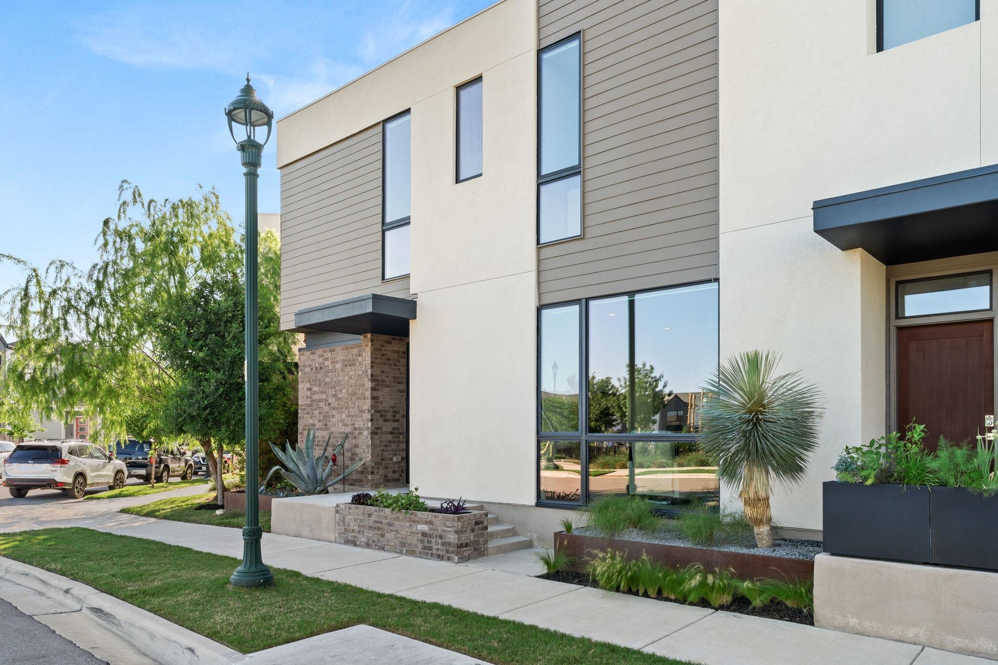 2524 Doc Reeves St, Austin, TX 78723