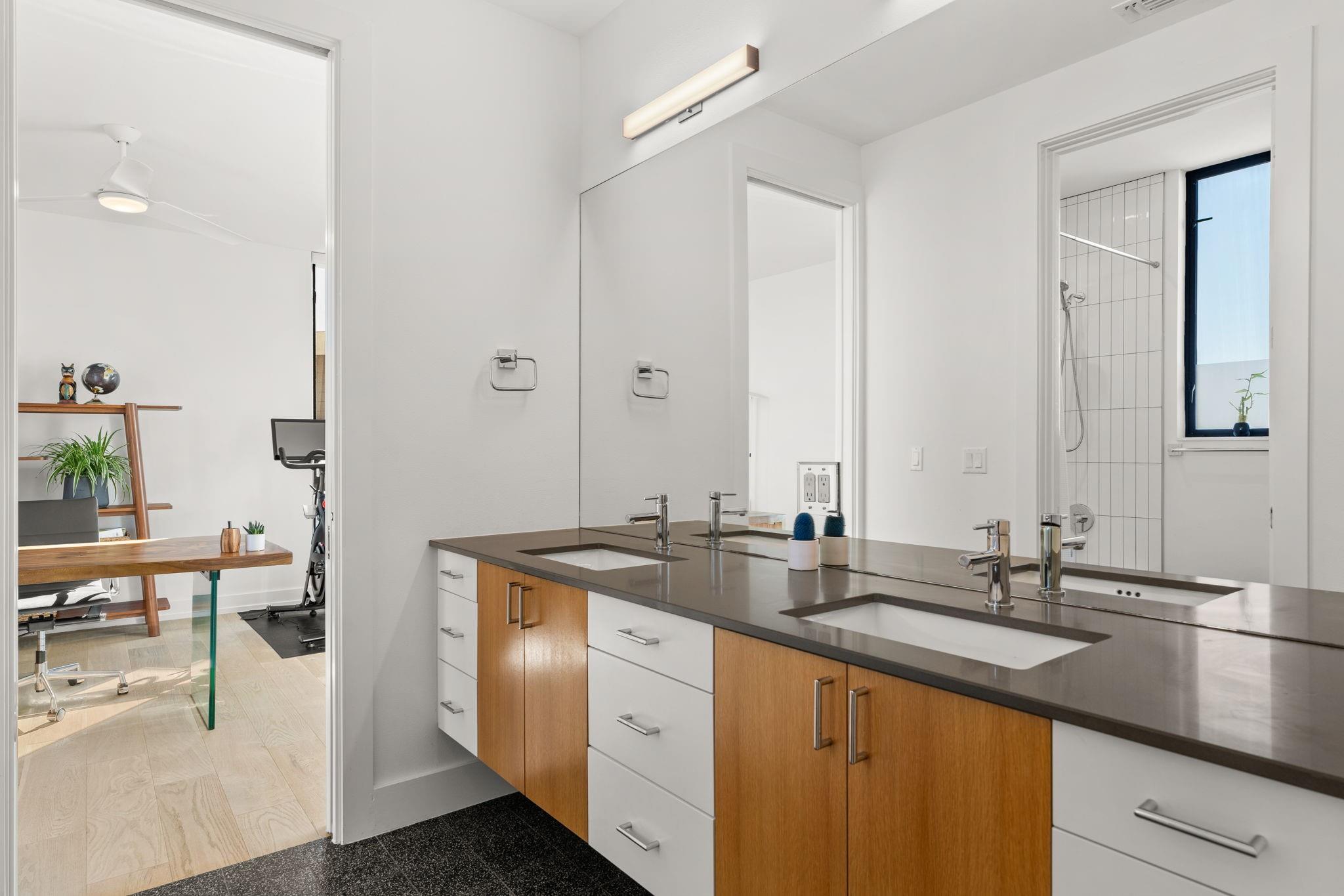 2524 Doc Reeves St, Austin, TX 78723