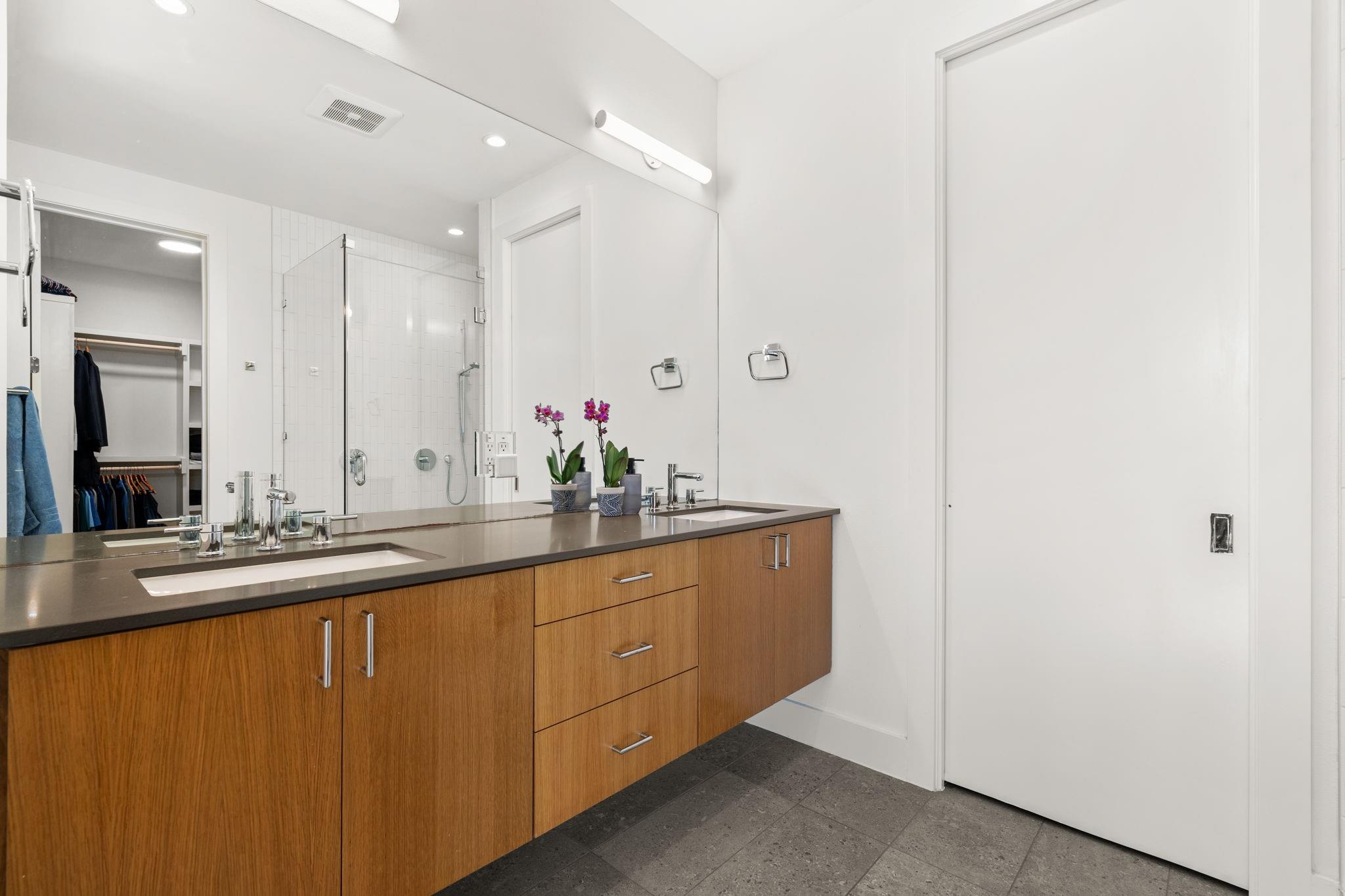 2524 Doc Reeves St, Austin, TX 78723