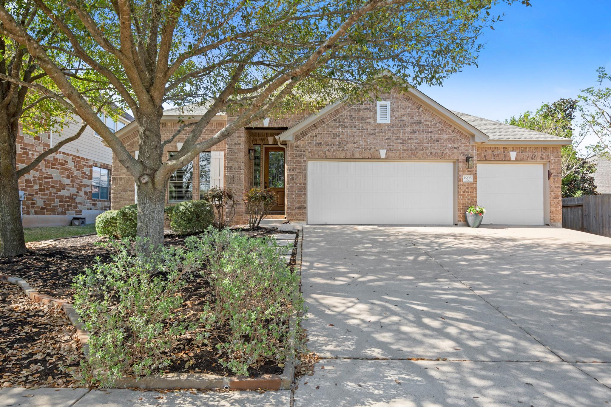 1906 Tall Chief, Leander, TX 78641