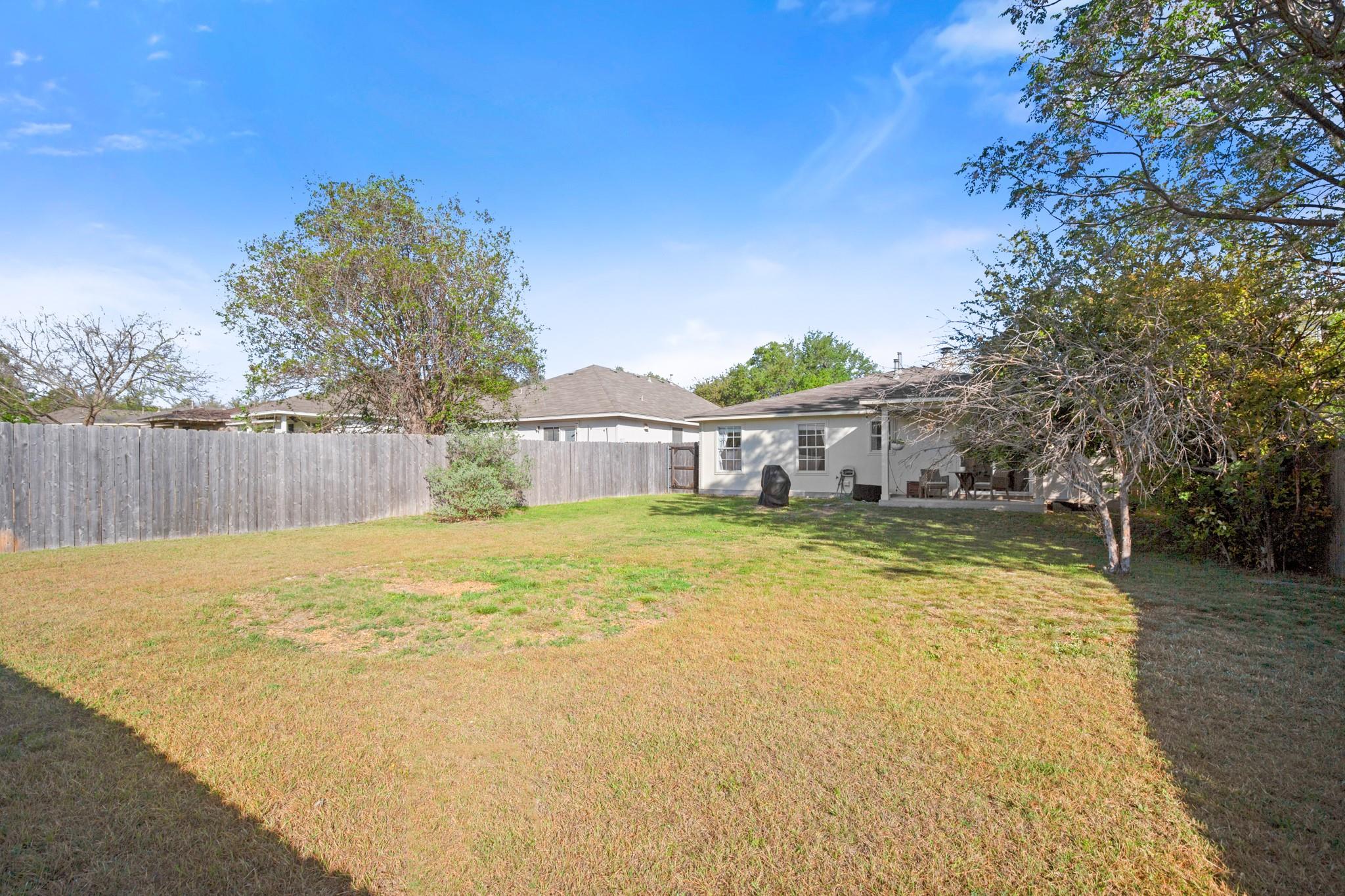 202 Grant Ct, Leander, TX 78641