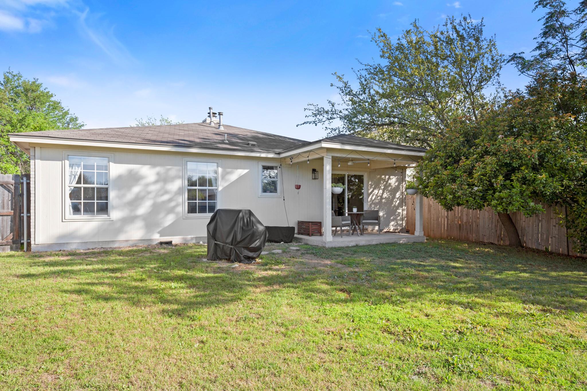 202 Grant Ct, Leander, TX 78641