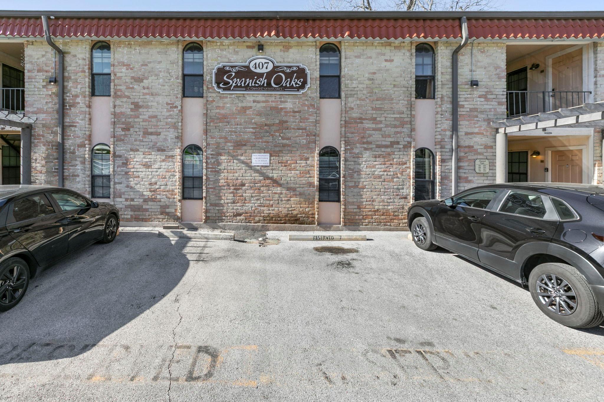 407 E 45th St # 116, Austin, TX 78751