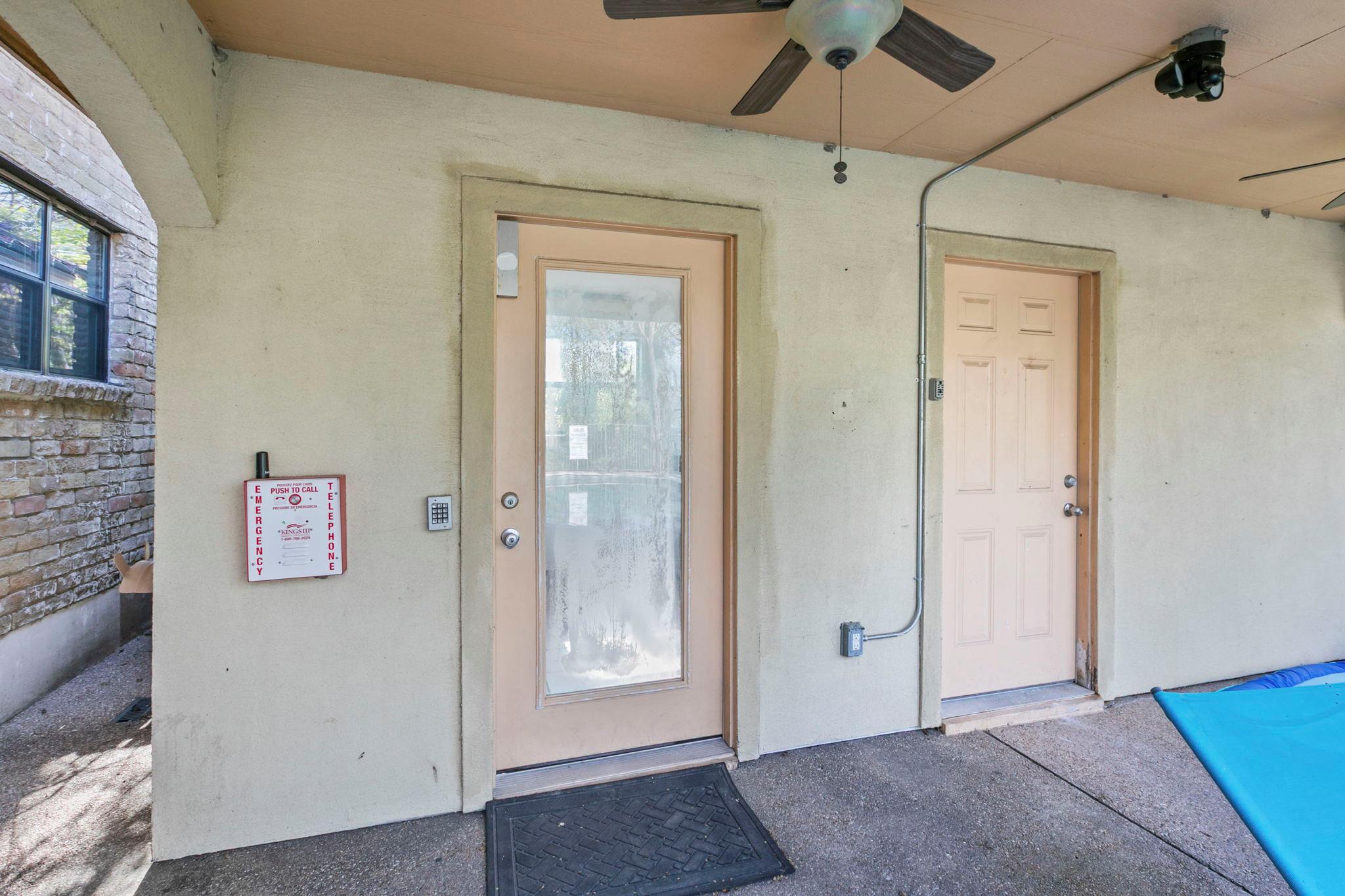 407 E 45th St # 116, Austin, TX 78751