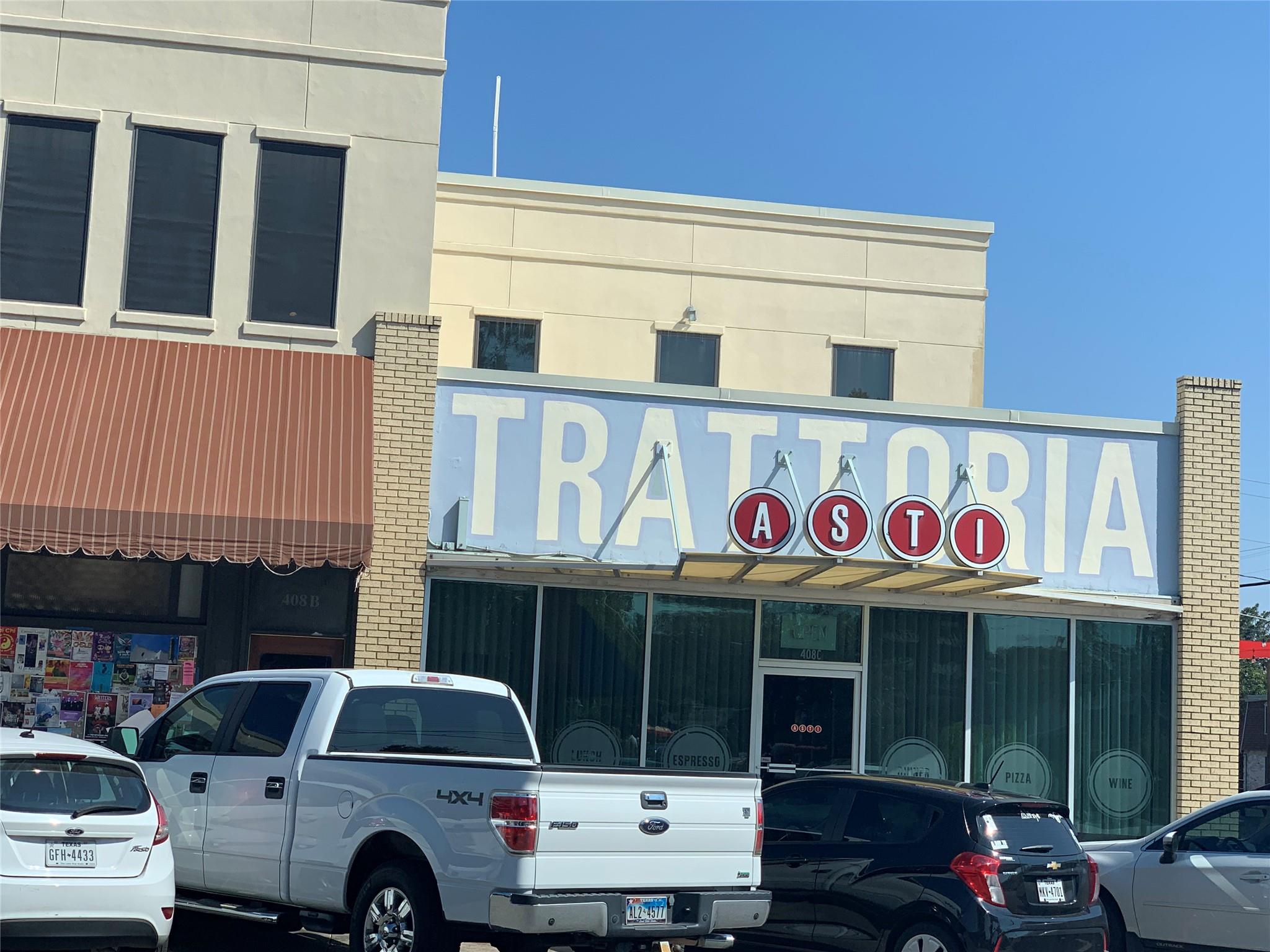 407 E 45th St # 116, Austin, TX 78751