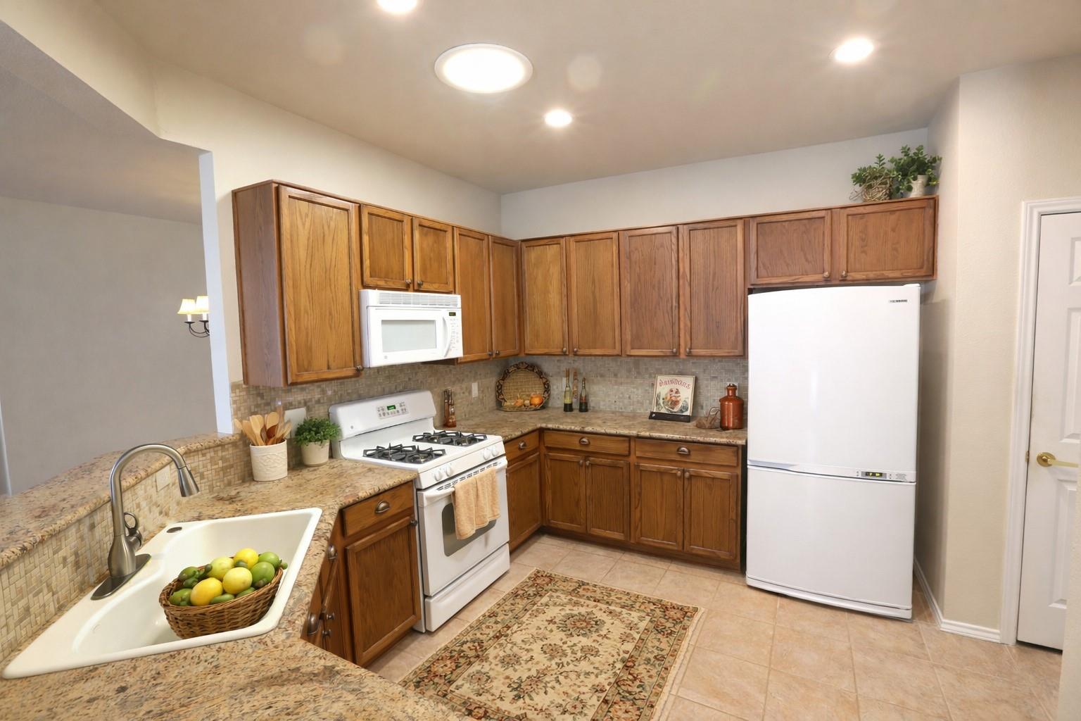 233 Bonham Loop, Georgetown, TX 78633