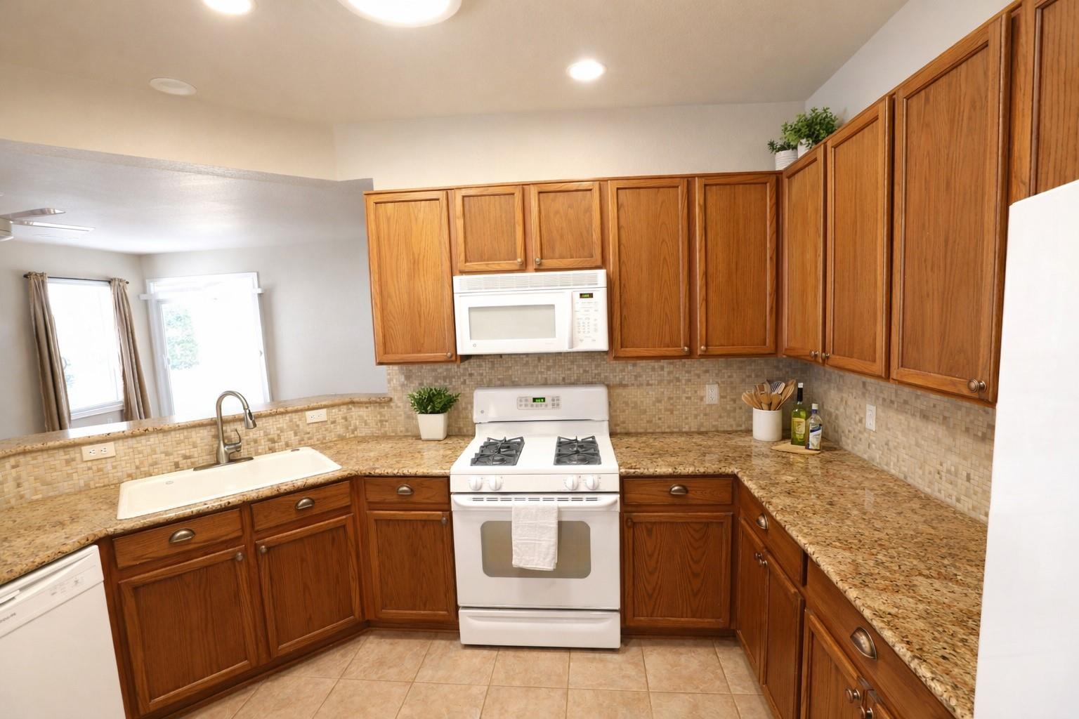 233 Bonham Loop, Georgetown, TX 78633