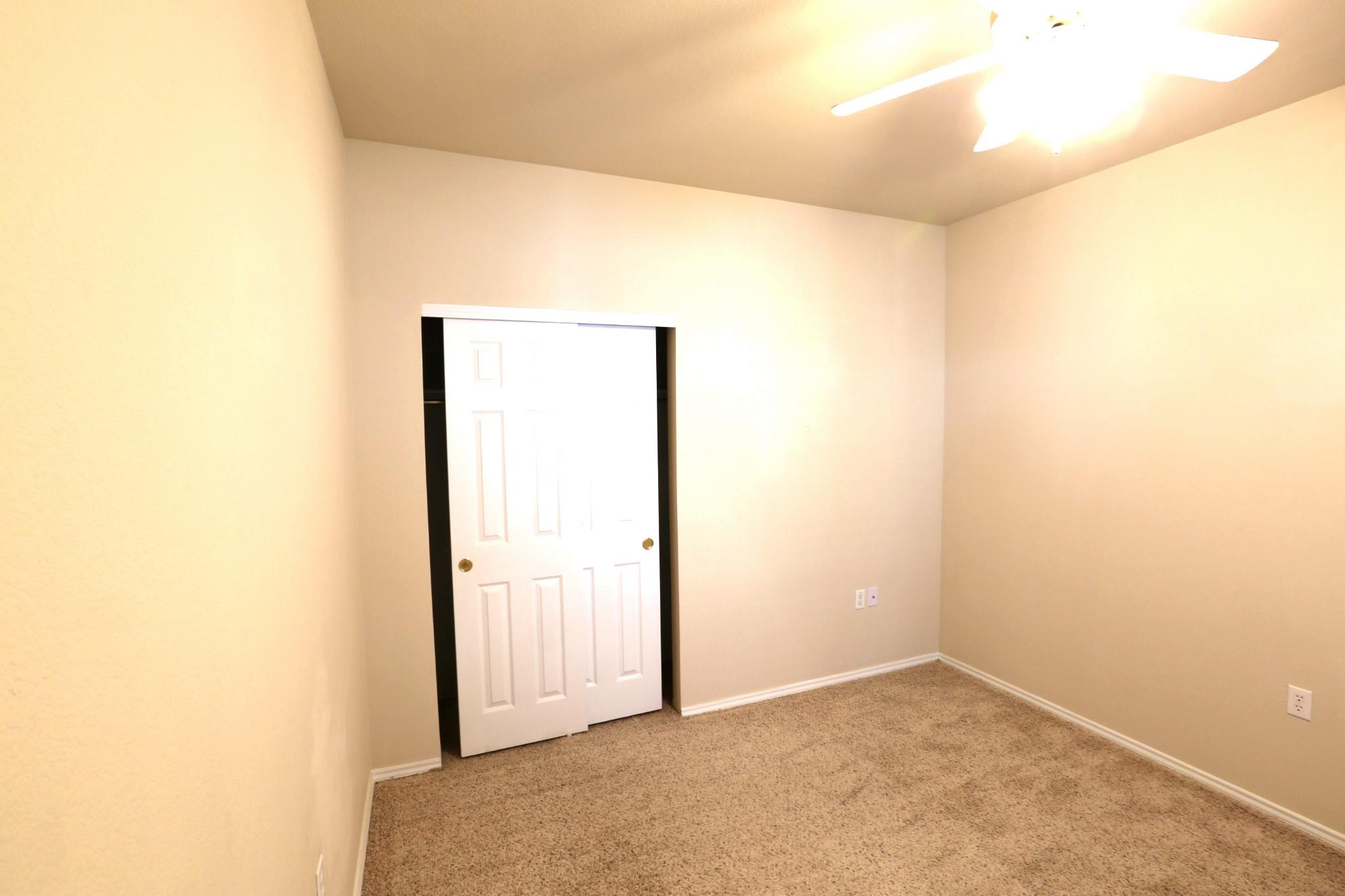 233 Bonham Loop, Georgetown, TX 78633