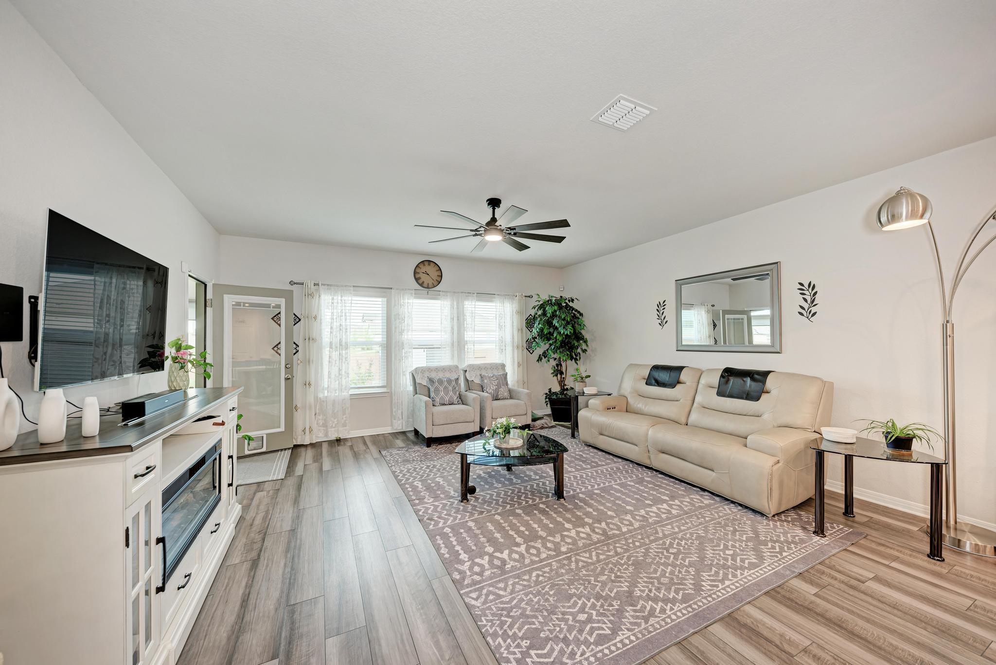 1646 Homestead Farms Dr, Round Rock, TX 78665